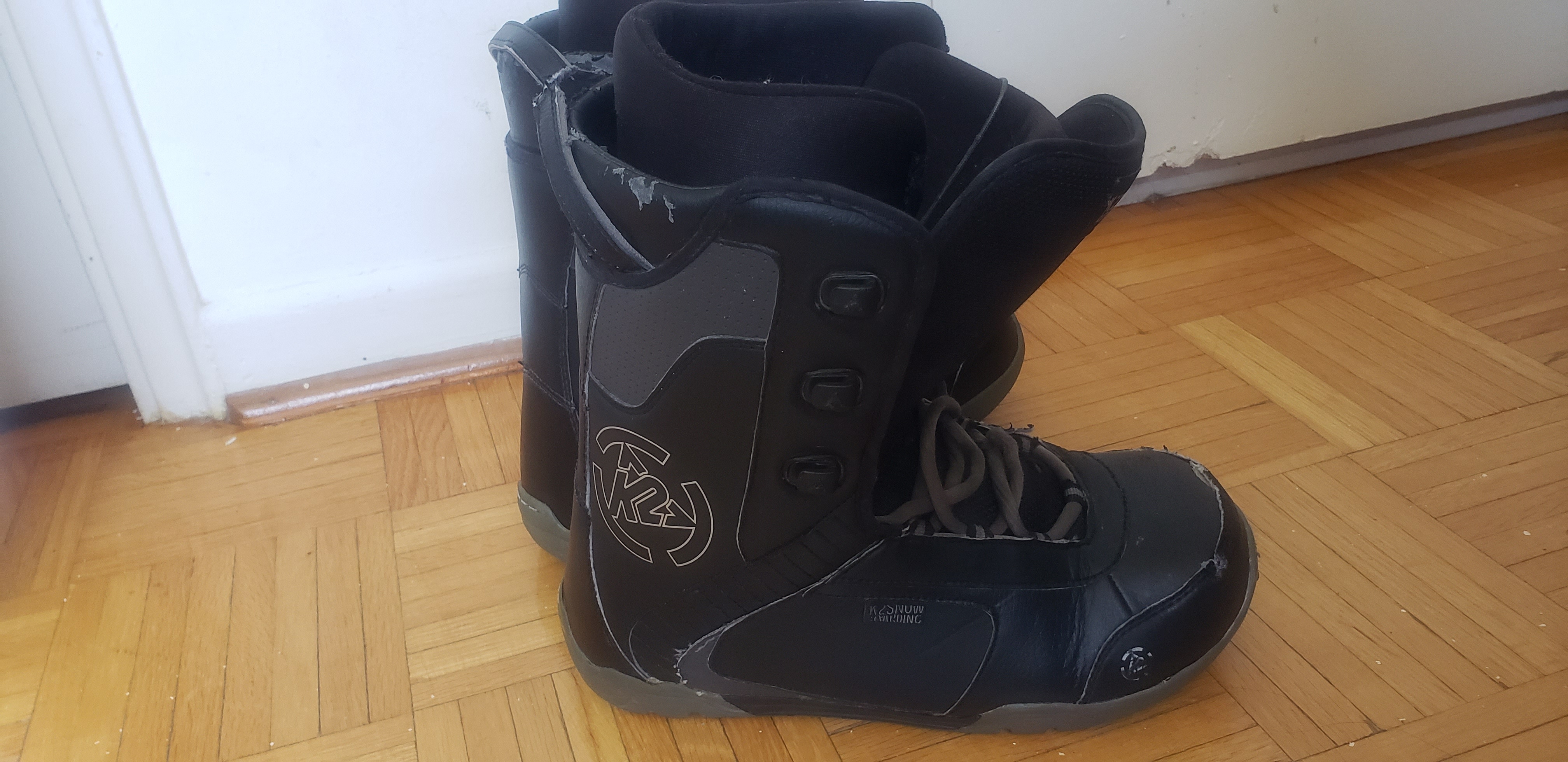 Snowboard Bundle – Salomon 154cm w/Bindings and Size 9.5 Boots - photo 5