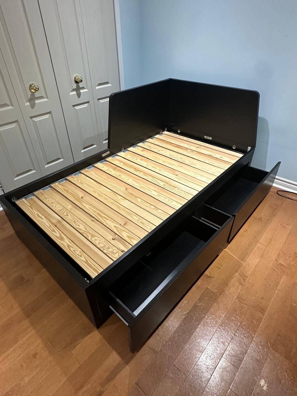 IKEA twin bed with drawers - photo 2