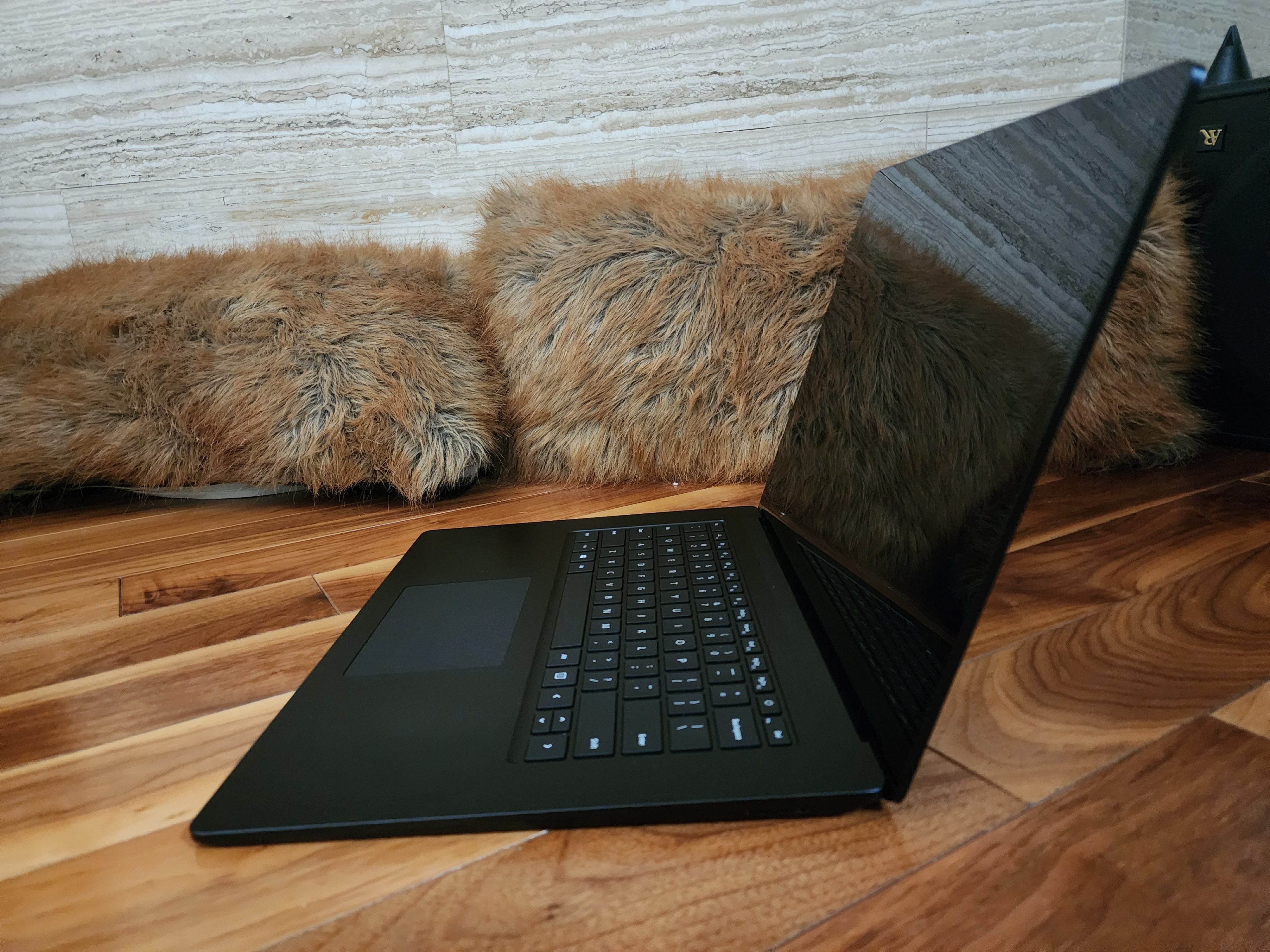 Surface Laptop 4 15" (i7, 32GB RAM, 1TB SSD) [Model: 1979] - photo 2