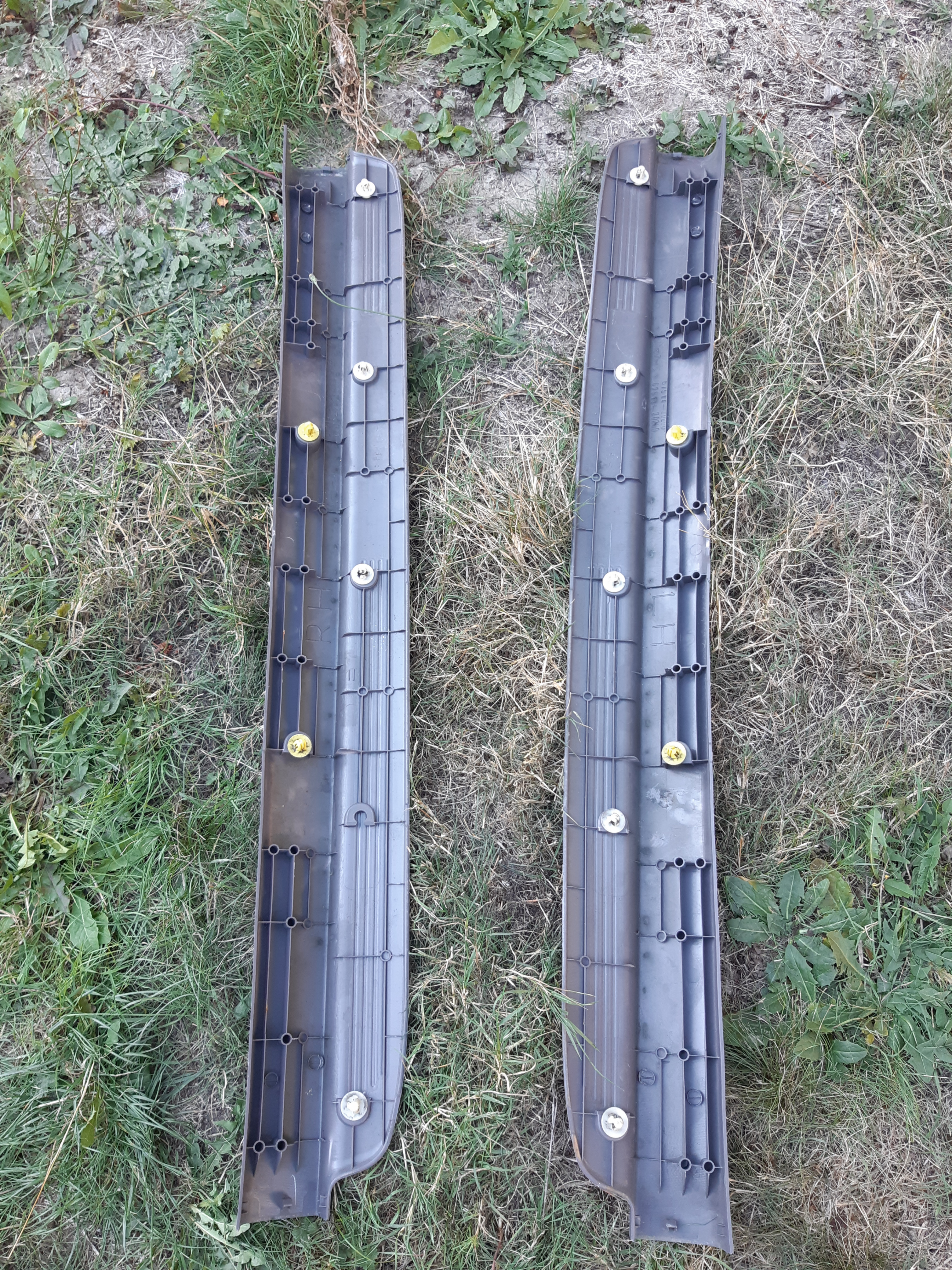 Toyota Celica 00-05 GT/GTS Kick Step Plate Panels - photo 2