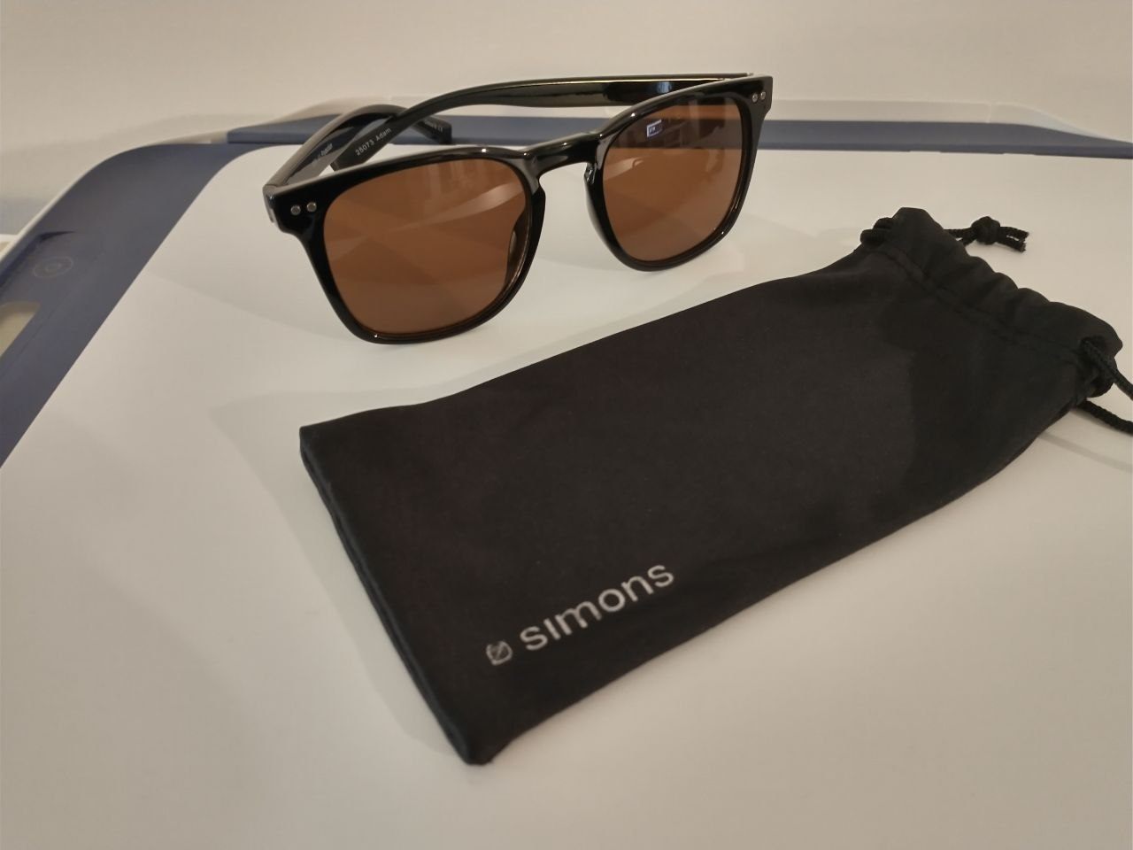 Sunglasses - Simons - Unused - photo 2