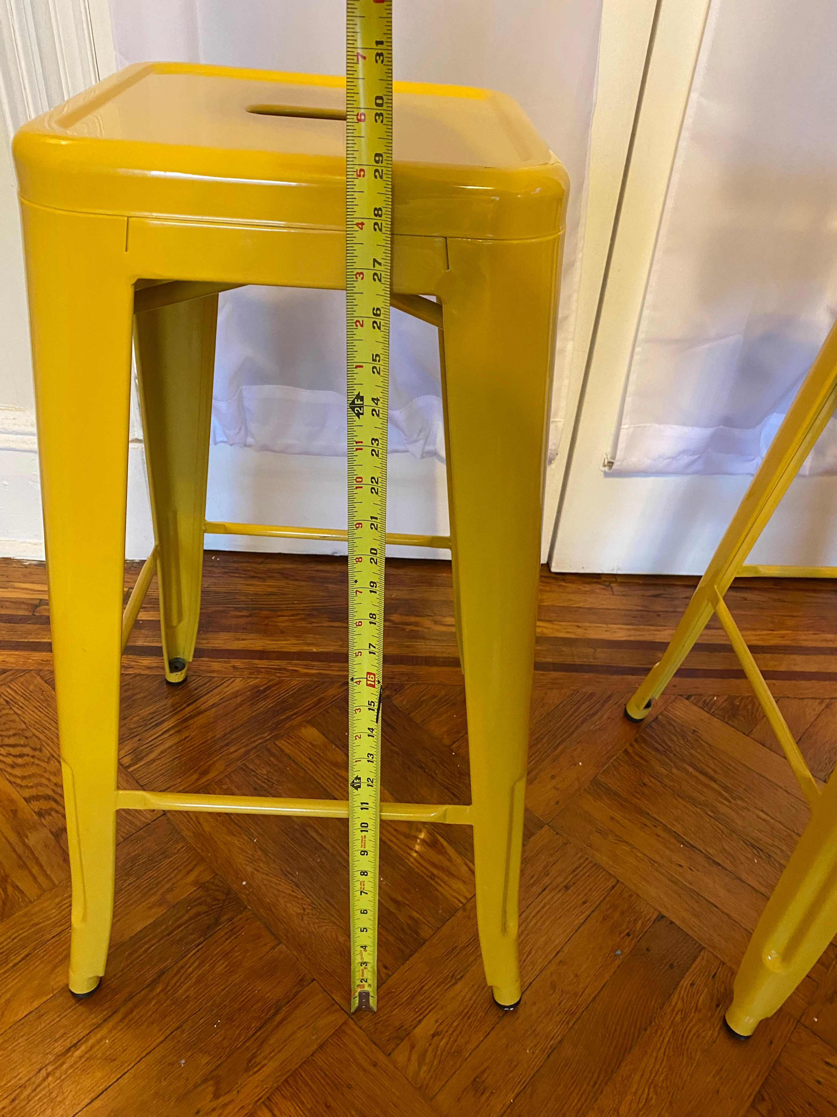 MERRICK LANE YELLOW METAL BARSTOOLS x2 - photo 4