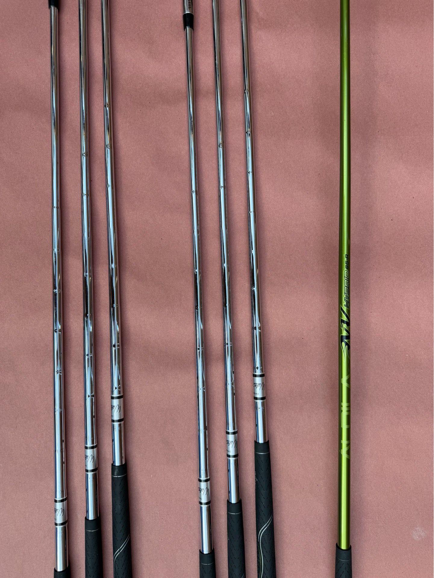 Walter Hagen AWS Set 4-9 Irons + 3 Hybrid w/Aldila NV 85-R Shaft - photo 3