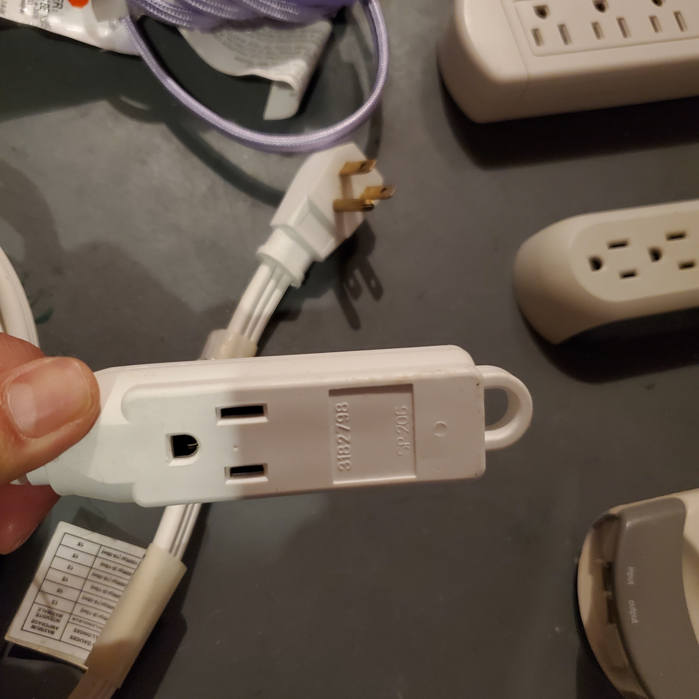 Power bars and extension cords - photo 3