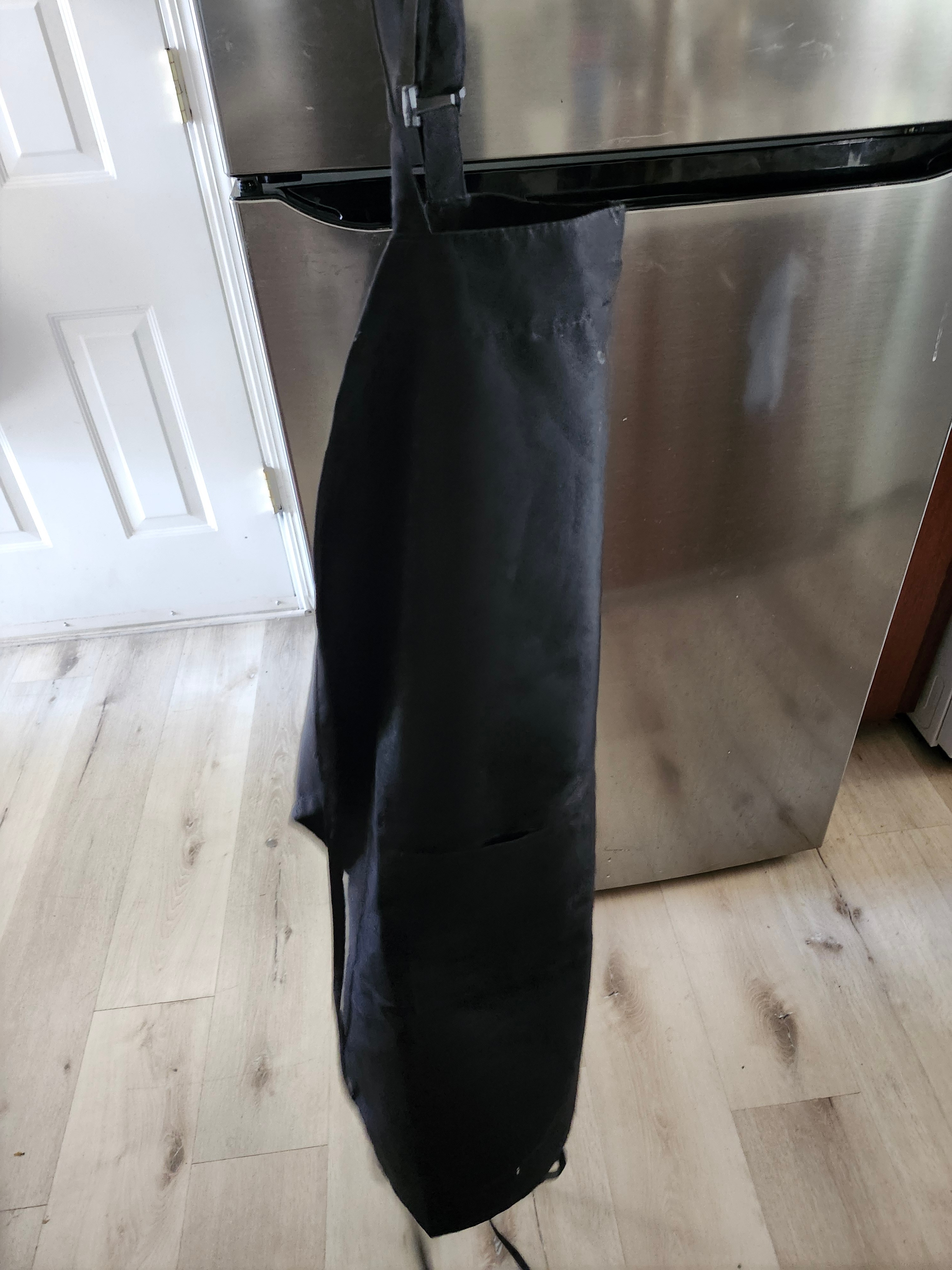 Loaf Pan, Oven Mitt and 2 Kitchen Aprons - photo 4