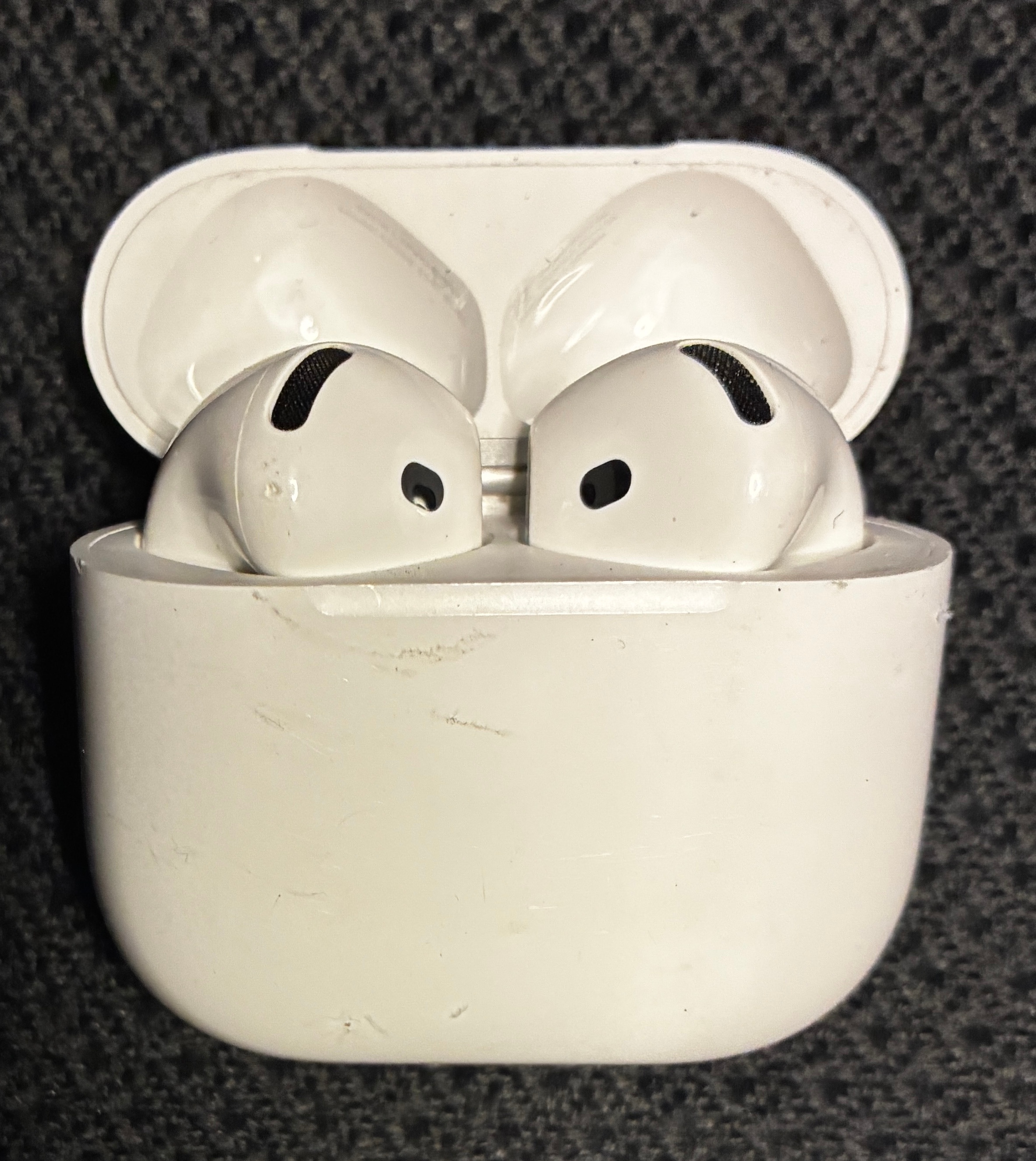 Apple AirPods PRISTINE AND CHEAP!!