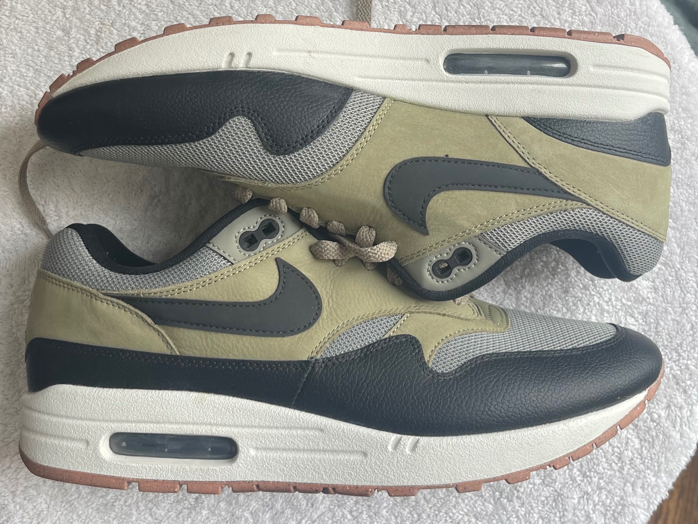 Nike Air Max 1 SC Dark Stucco (Size 10.5) – Worn Twice