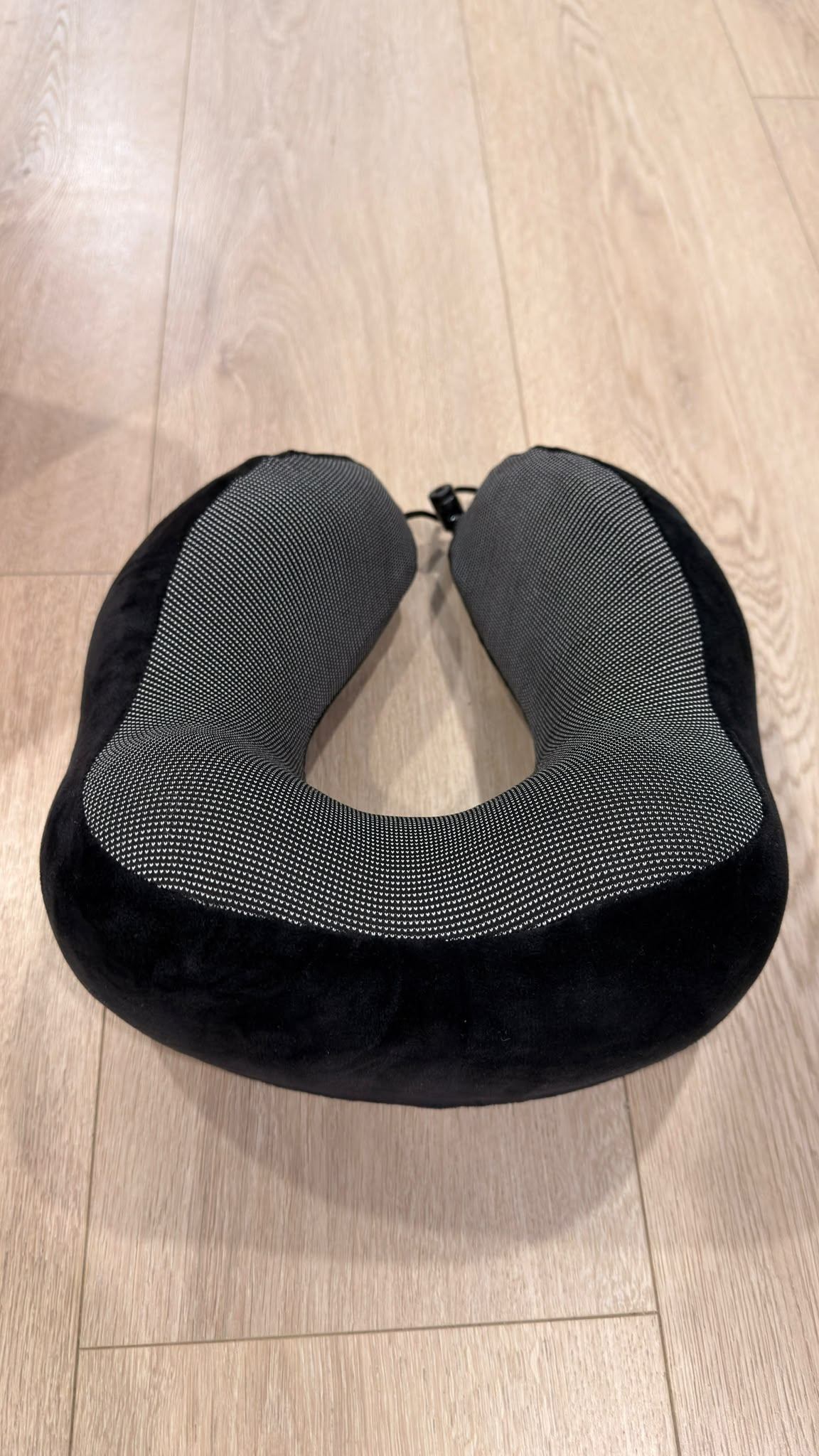 Memory Foam Travel Neck Pillow with Portable Bag - photo 2
