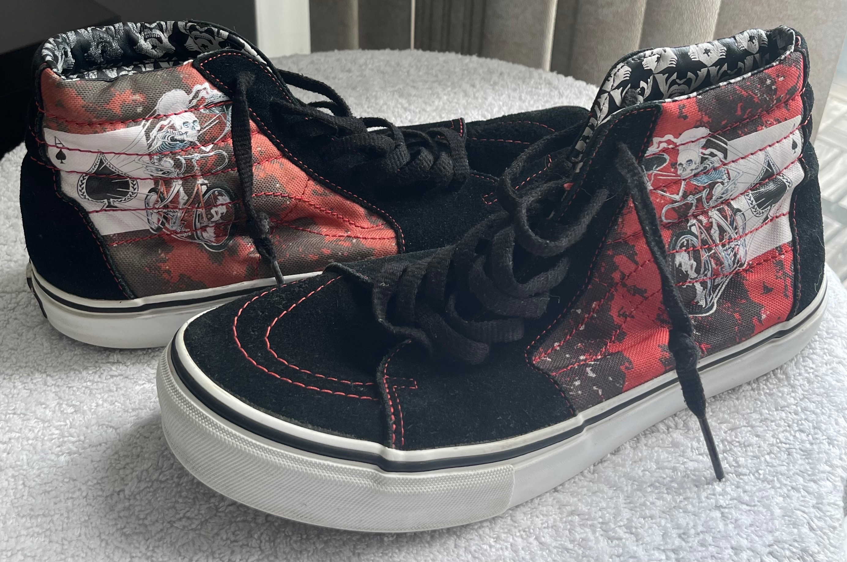 Rare Vault by Vans x Robert Williams Sk8-Hi (8.5M / 10W)