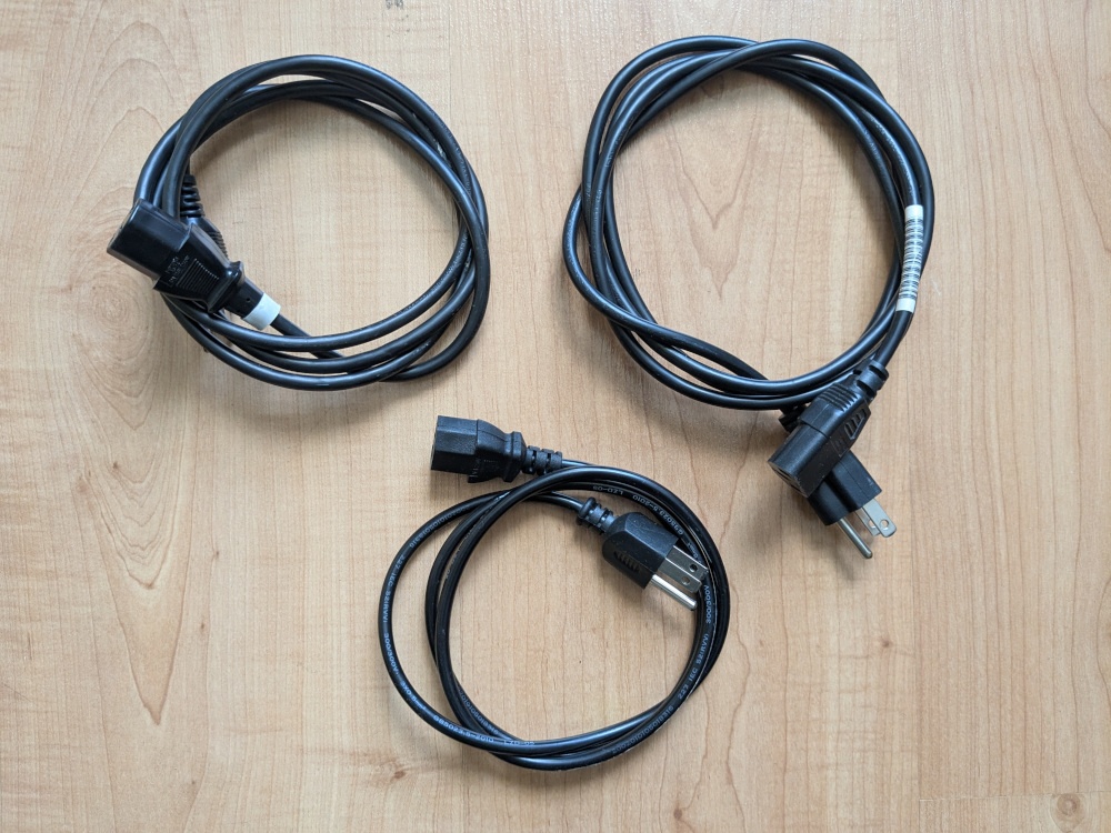 3 prong 110 V power cables 4, 5, and 6 feet (READ AD)