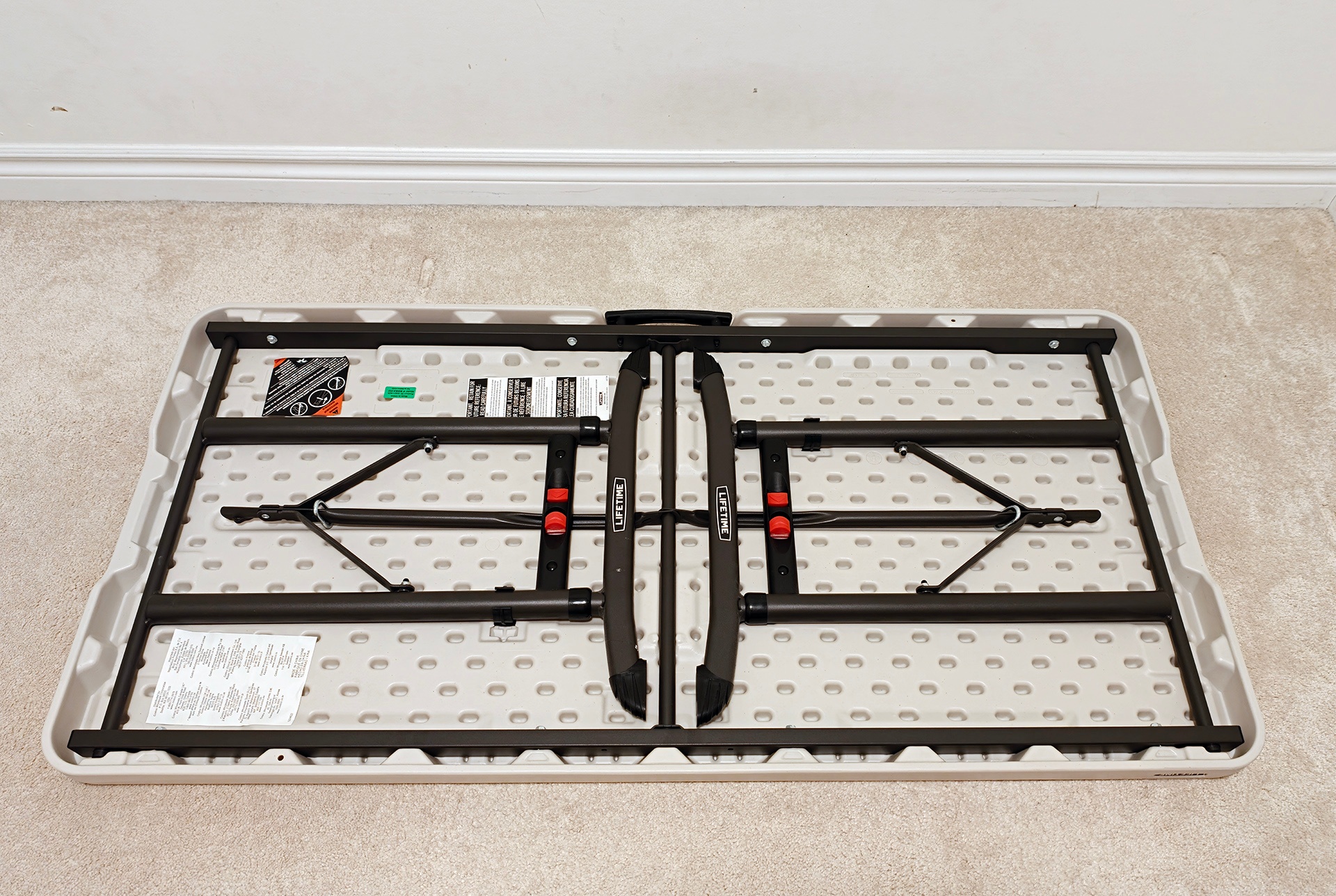 Lifetime 4-Foot Adjustable Height Folding Table - Like New - photo 2