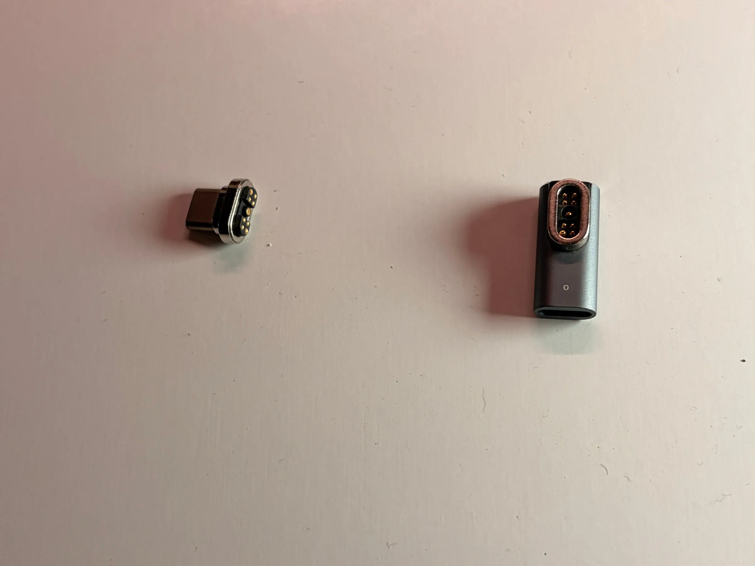 Magnetic USB-C charging adapter set (2 tips + angle connector) - photo 2