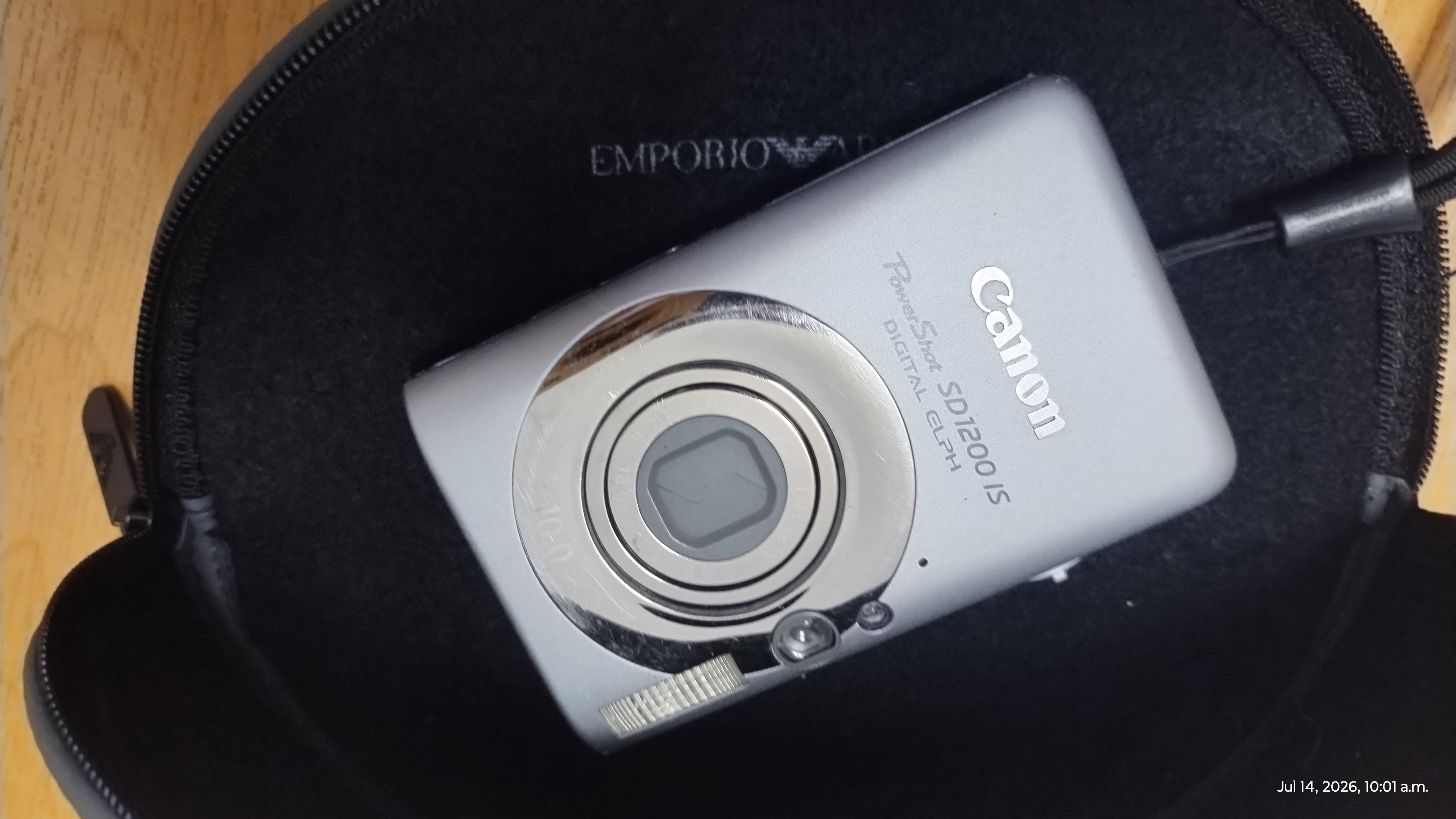 Canon PowerShot SD1200 IS Camera