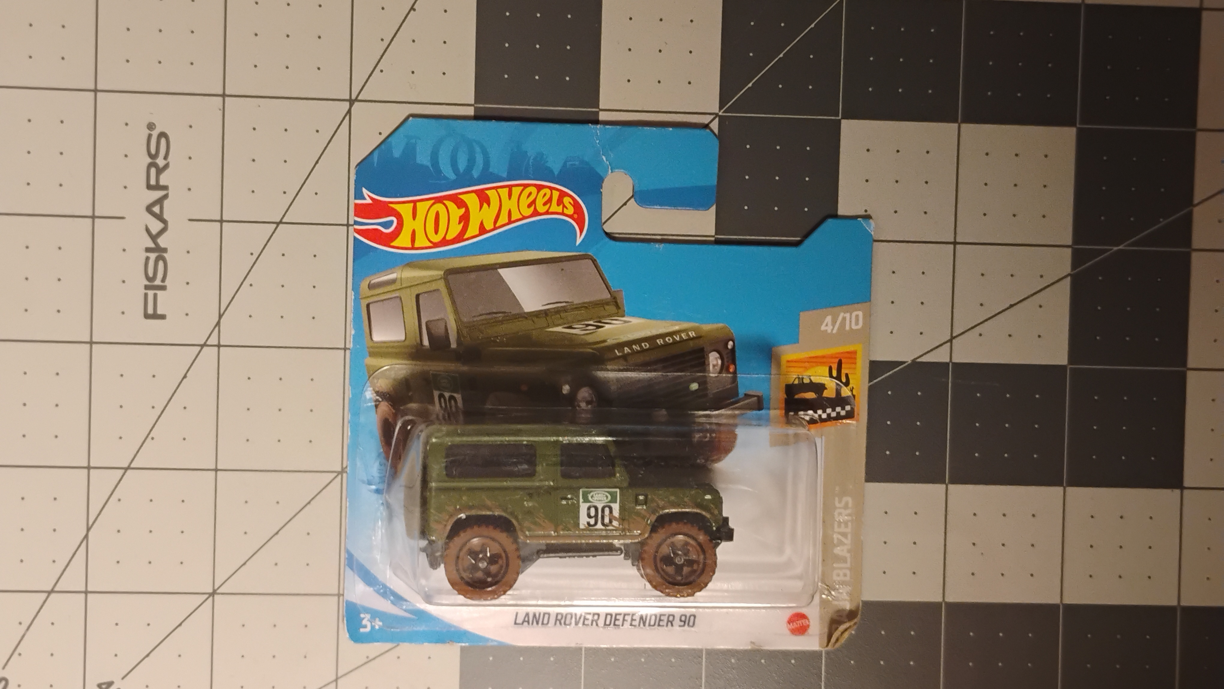 2021 Hot Wheels Baja Blazers- Land Rover Defender 90