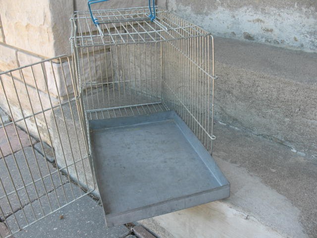 Small Metal Pet Crate - photo 4