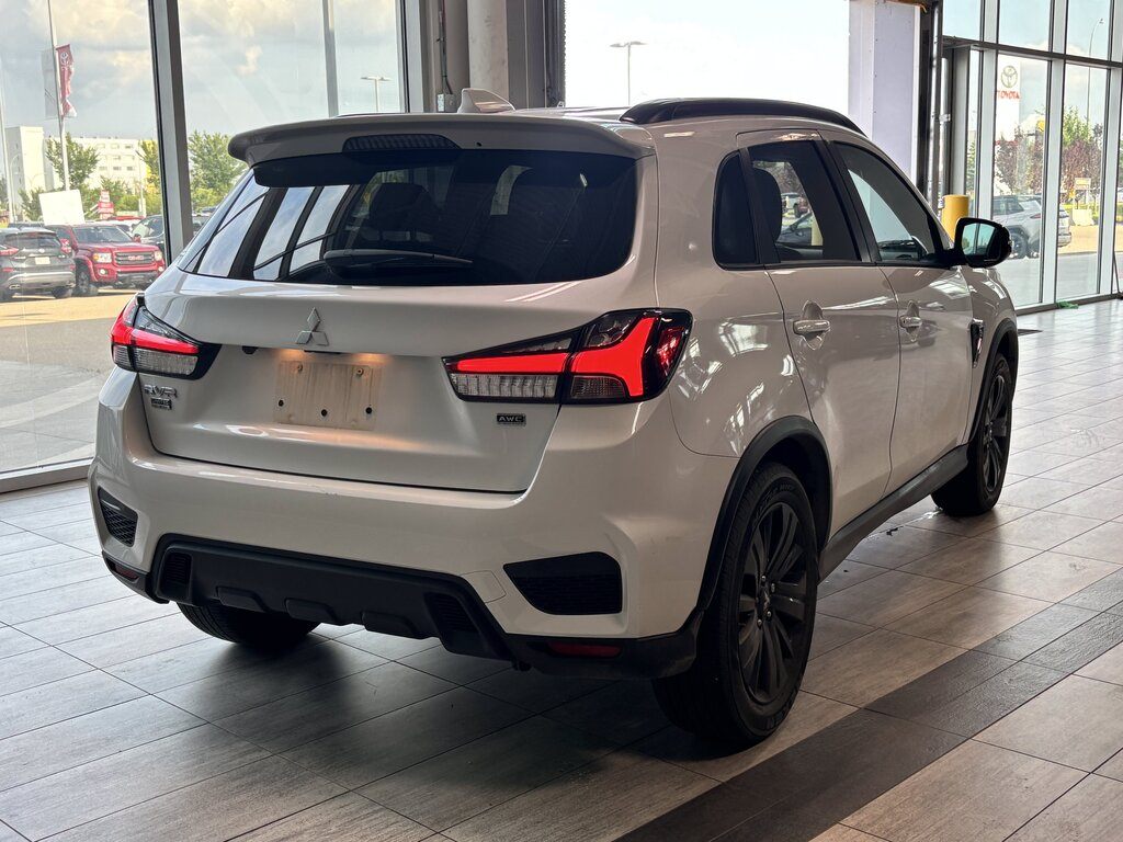 2021 Mitsubishi RVR - photo 5