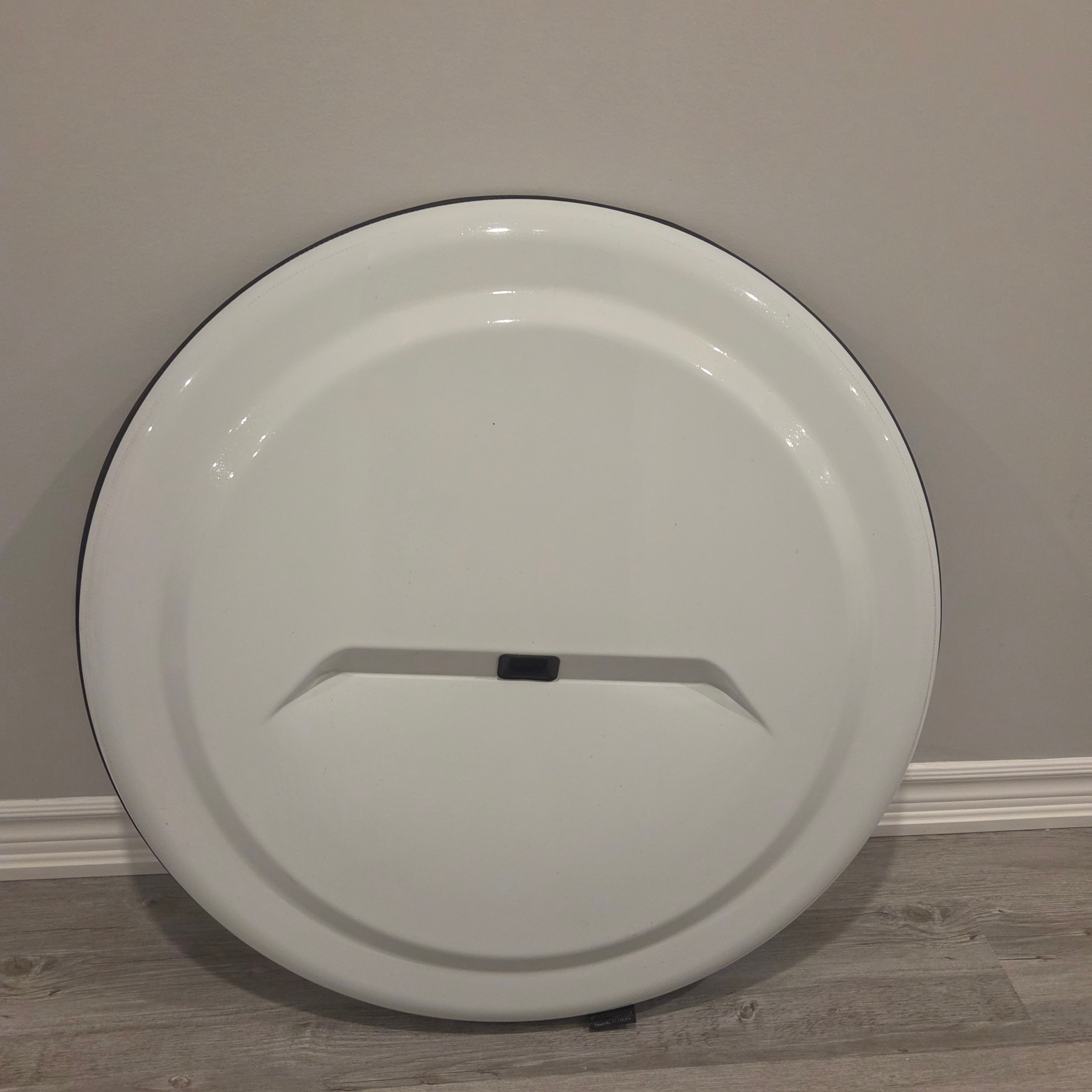 Boomerang - Jeep Wrangler JL Hard Tire Cover - Pre-Loved! 🚙 - photo 2