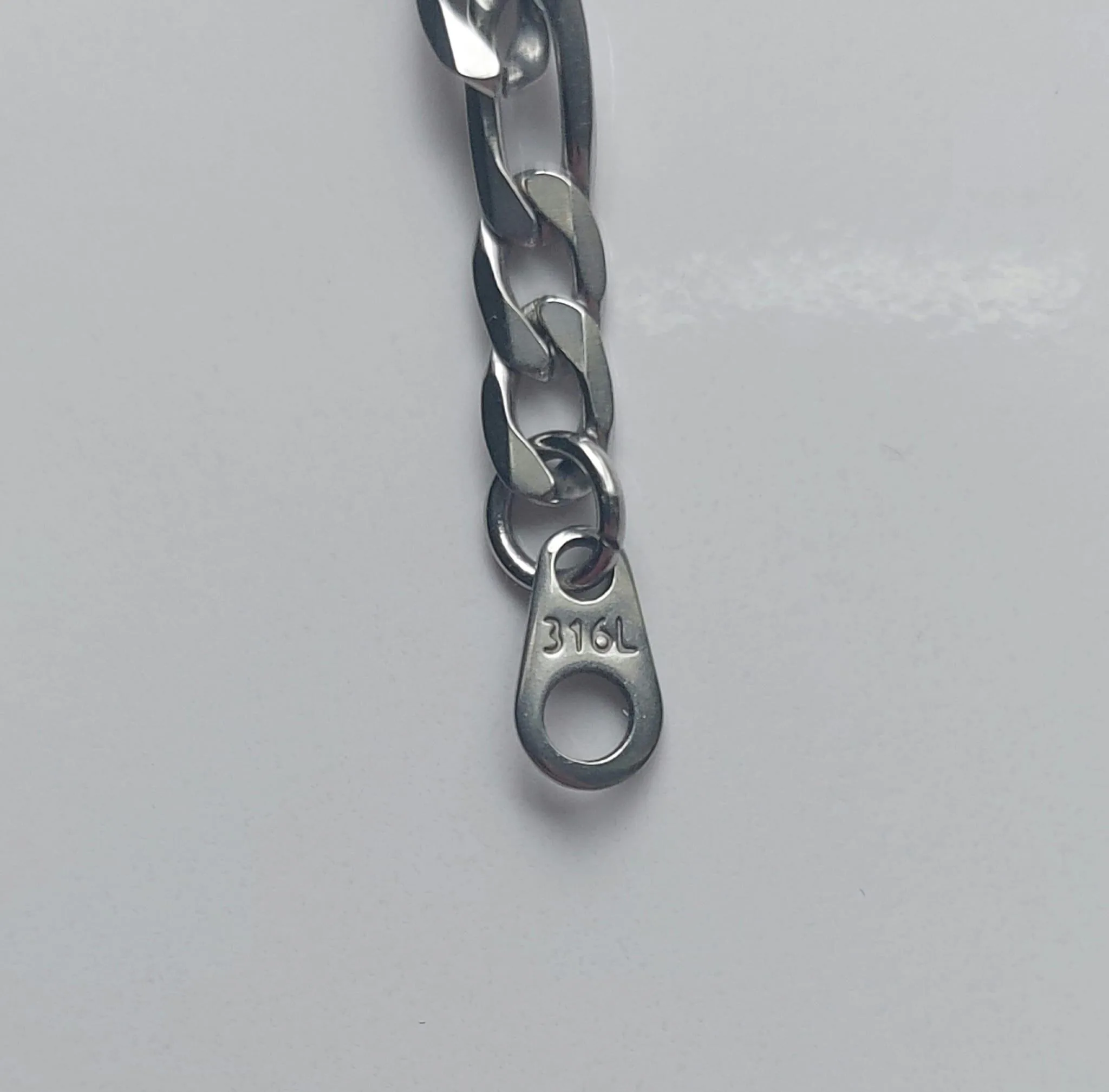 Men’s Thin 3mm Stainless Steel Figaro Chain Necklace – 20.25" - photo 2