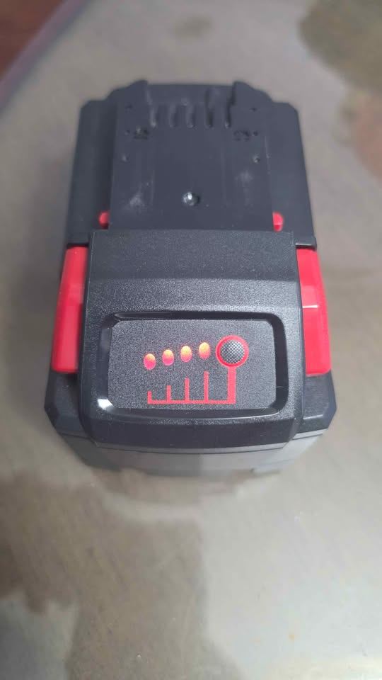 18V 12.0Ah High-Power Lithium-Ion Battery for Milwaukee M18 - photo 2