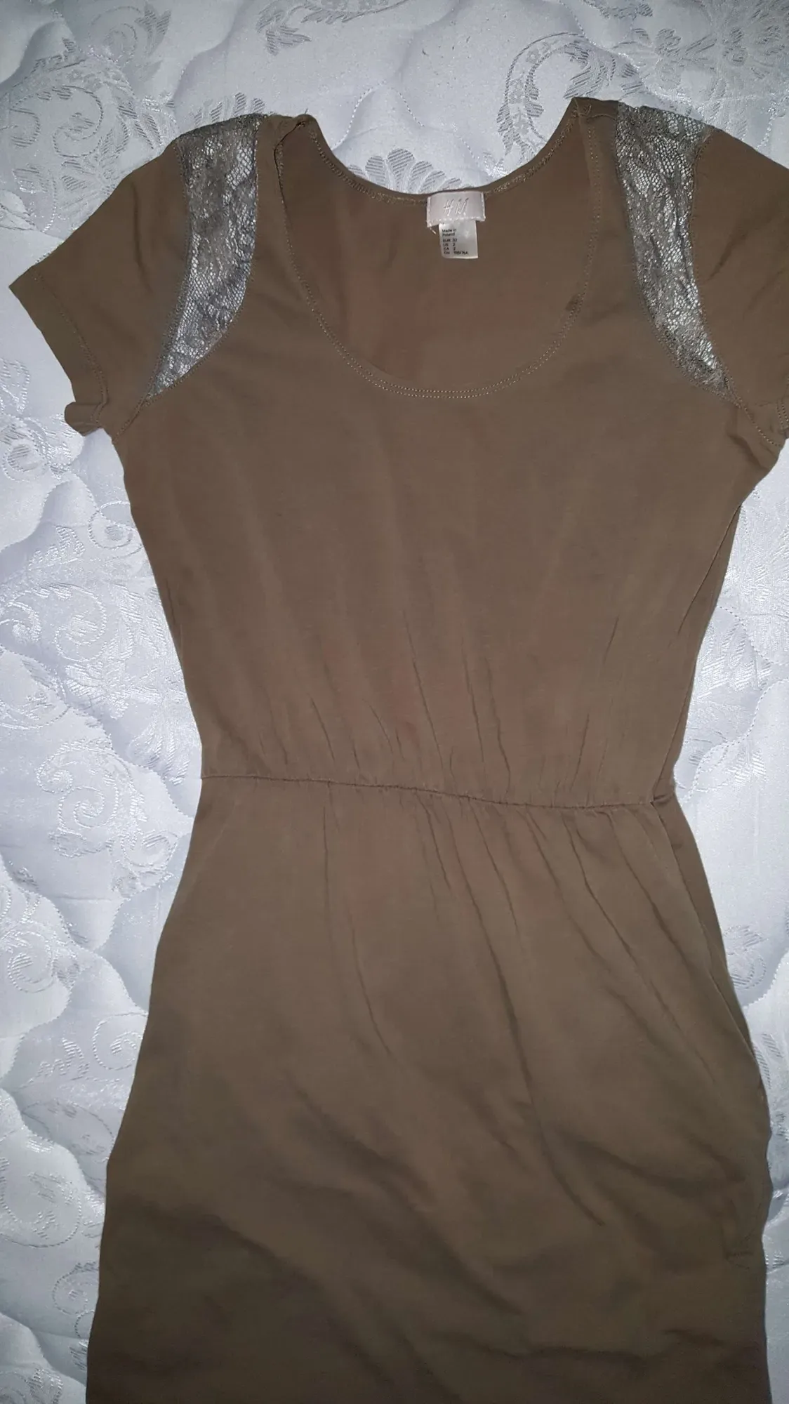 great green pocket dress w lace detail