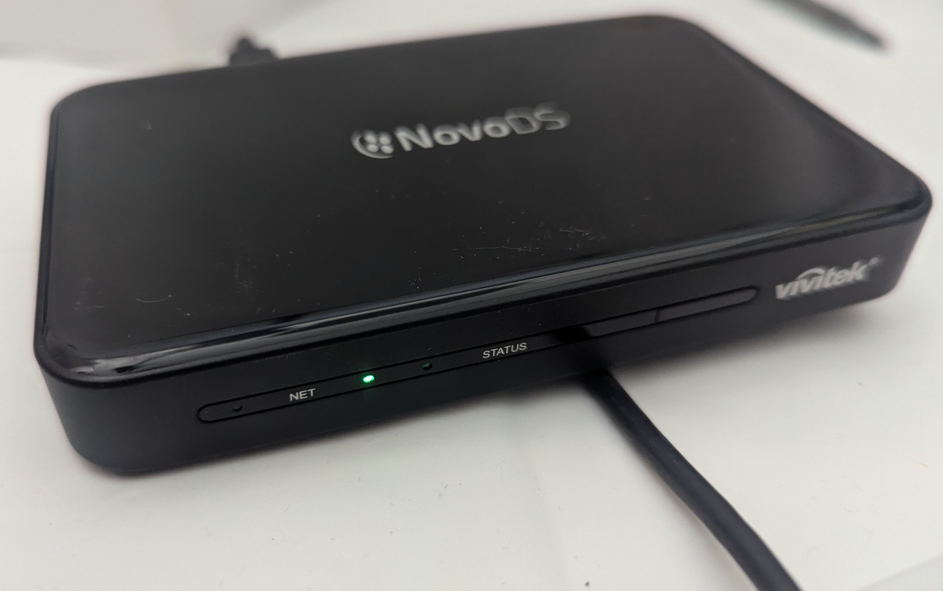 NovoDS DS200 DS200US Digital Signage Player - photo 2
