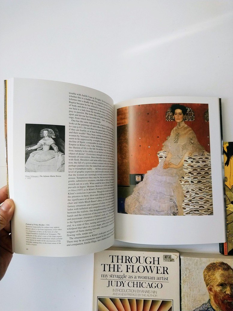 Art books!! - photo 3
