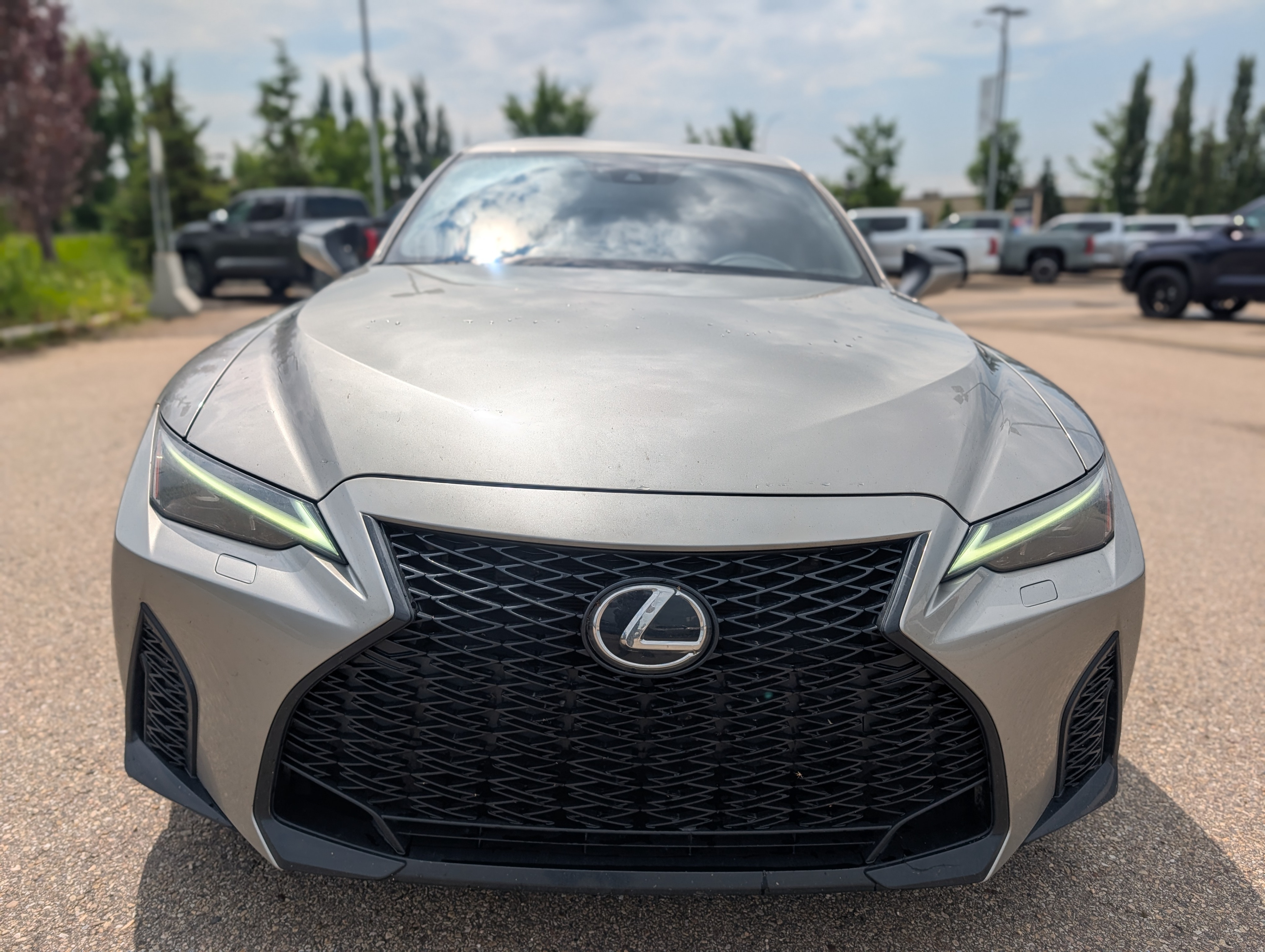 2021 Lexus IS 300 - photo 2