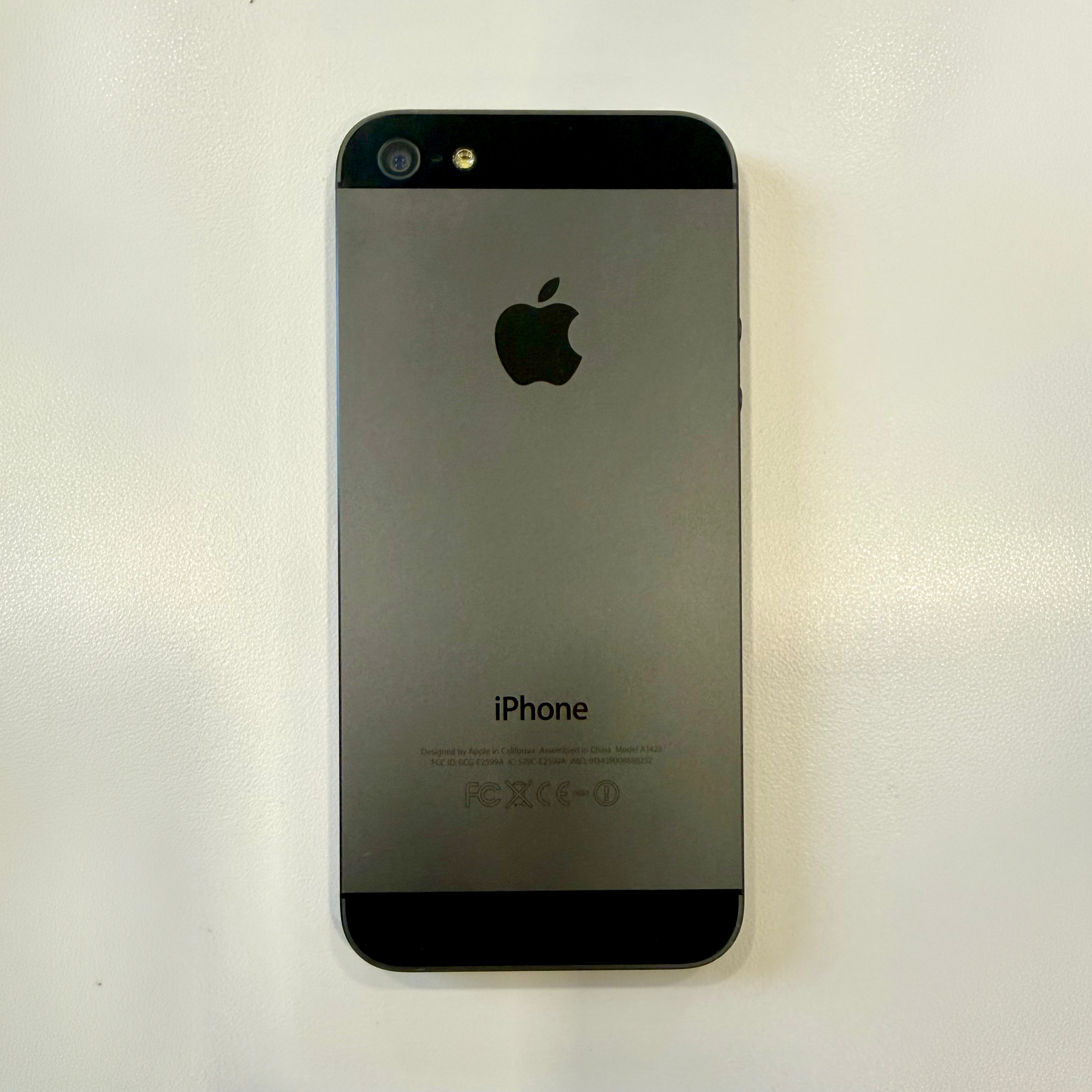 iPhone 5 (64GB) Mobile Phone - photo 4