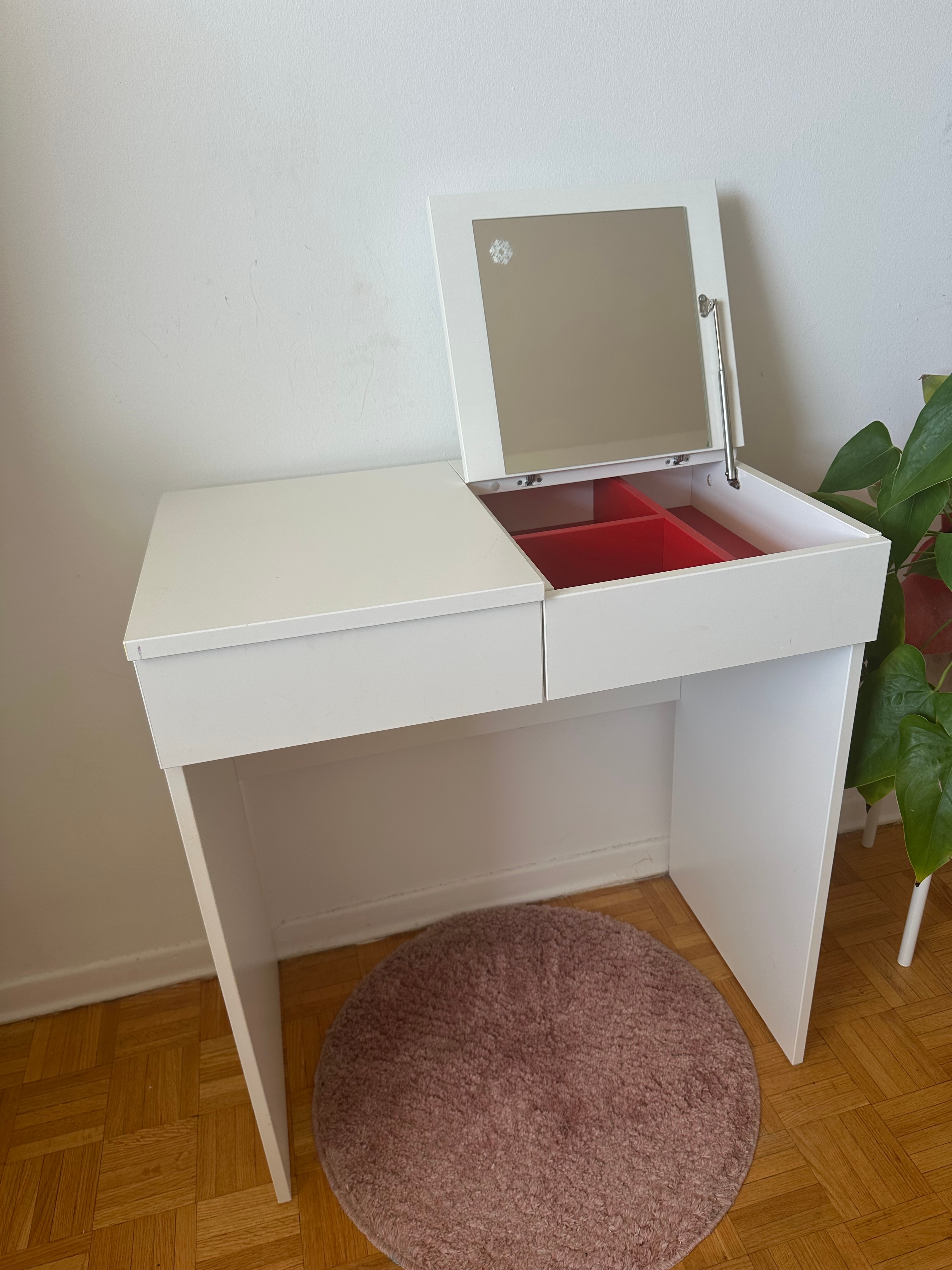 White Makeup Vanity Desk with Flip-Up Mirror - photo 2