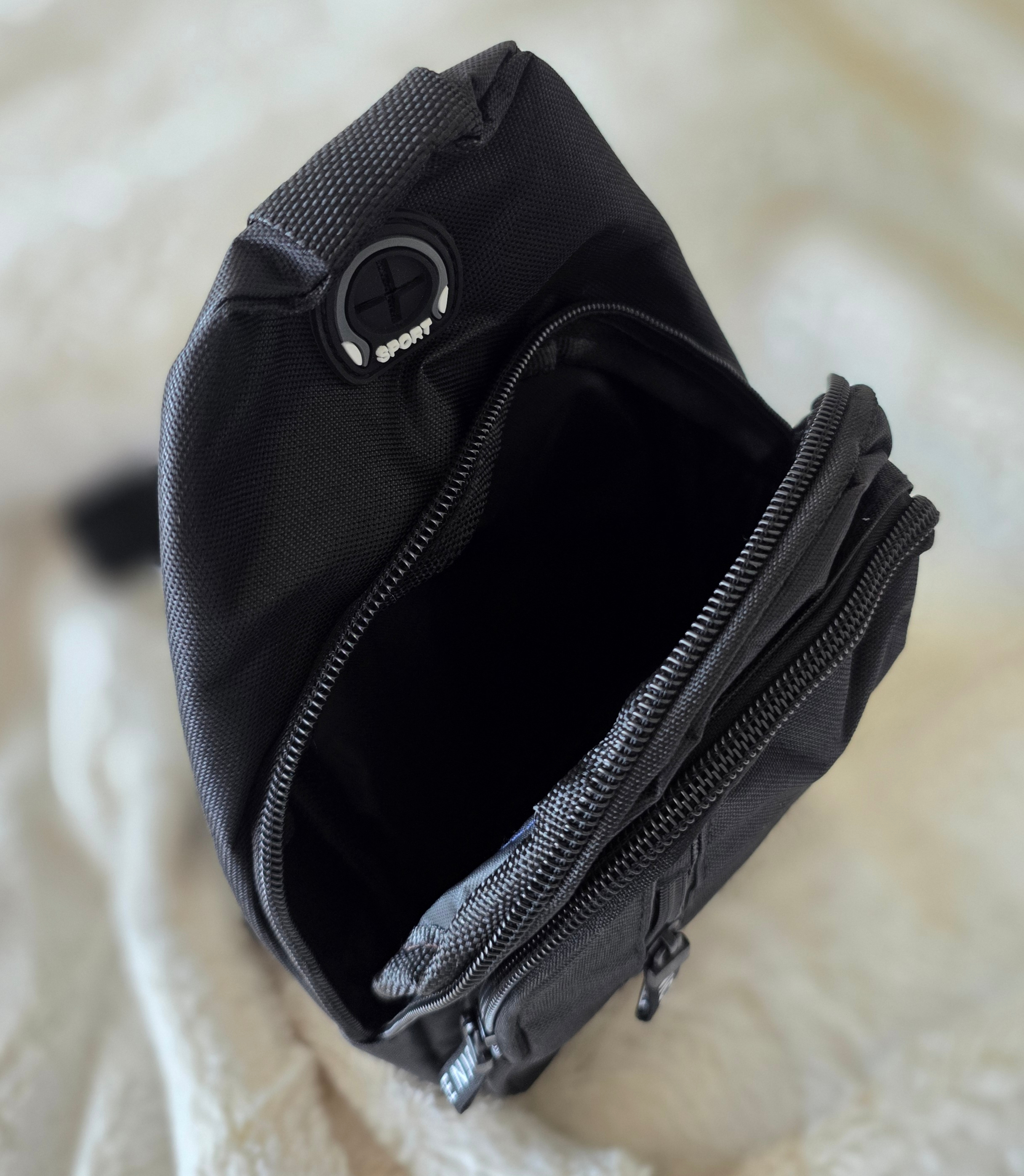 "FASHION INSTINCT" BLACK-Unisex-Crossbody Bag/Sling Bag-NEW - photo 4