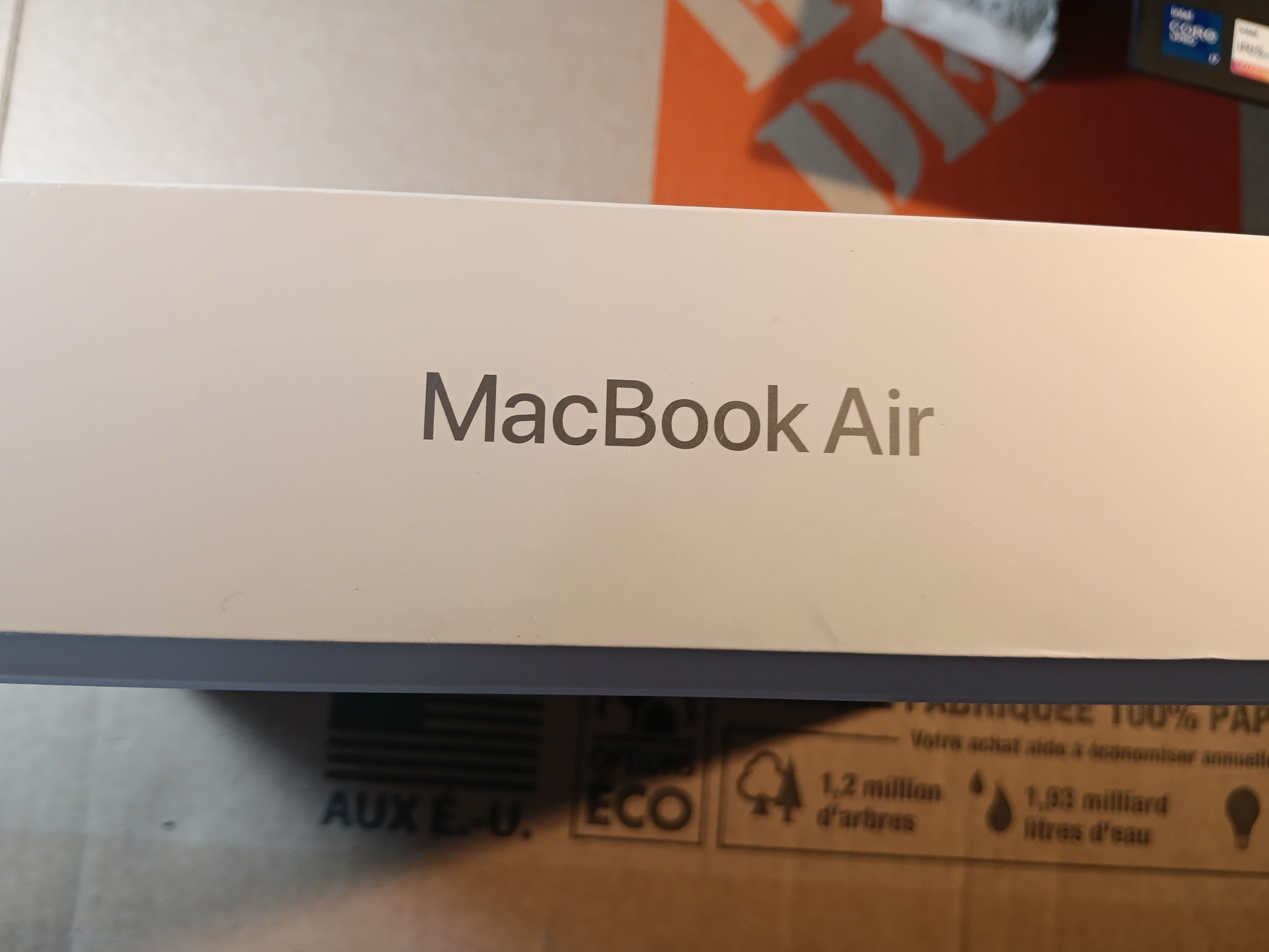 MAC BOOK M4 2025 OPEN BOX - photo 2