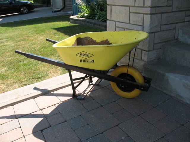 Super Heavy Duty  Commercial PRO Wheelbarrow