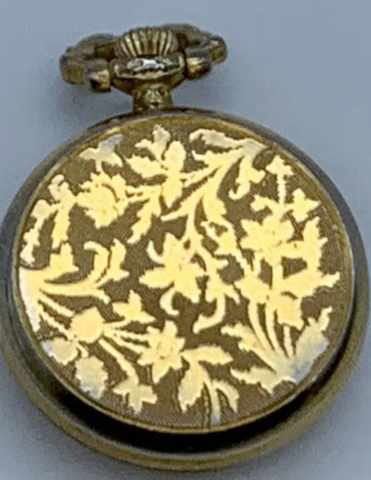 Vintage Delma Switzerland Manual-Wind Pocket Watch - photo 3