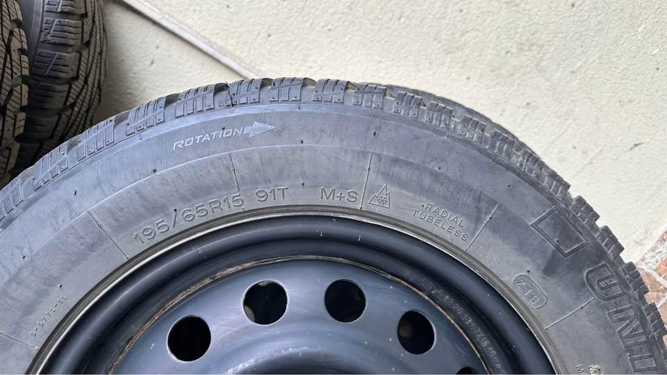 Winter tire with rim 195/65715 91T Only one season used - photo 3