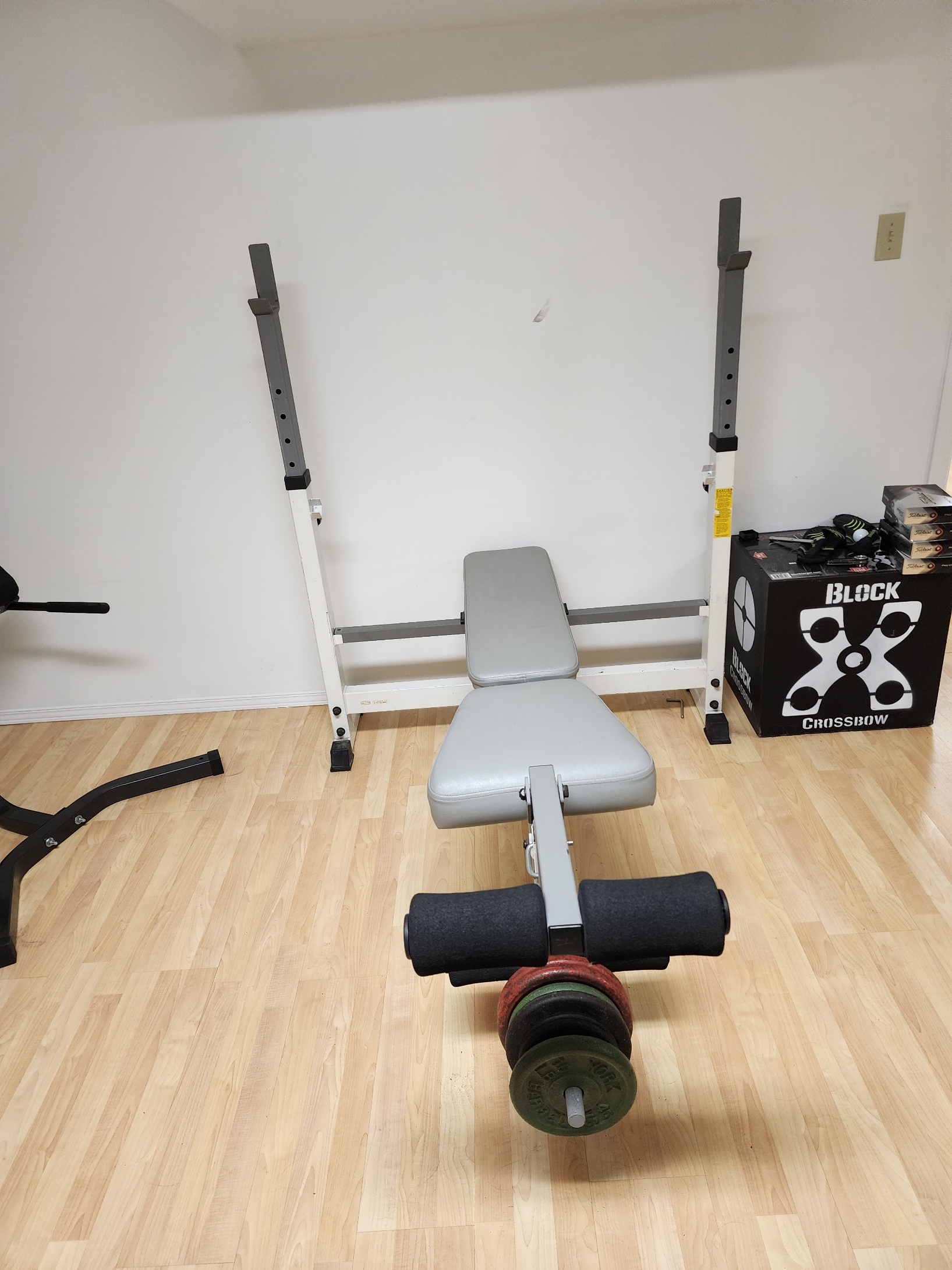 TUFFSTUFF Body-Solid Combo Adjustable FID Bench - photo 3