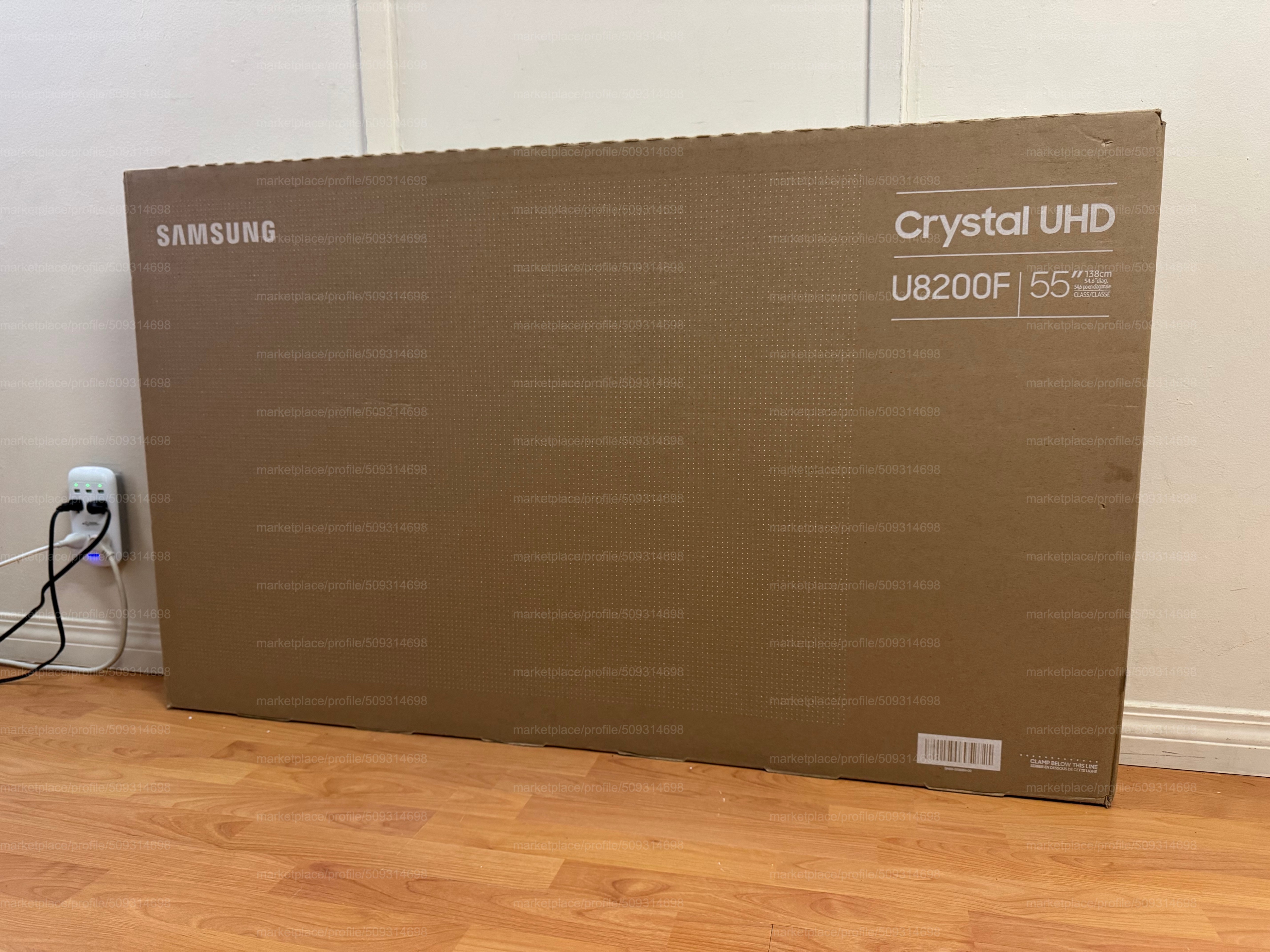 New! Samsung 55" UN55U8200F Series 4K HDR LED Tizen OS Smart TV