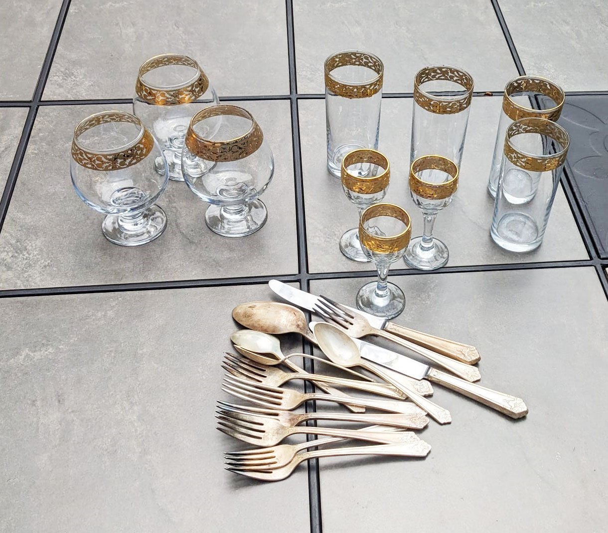Vintage Italian glasses and silverware - photo 2