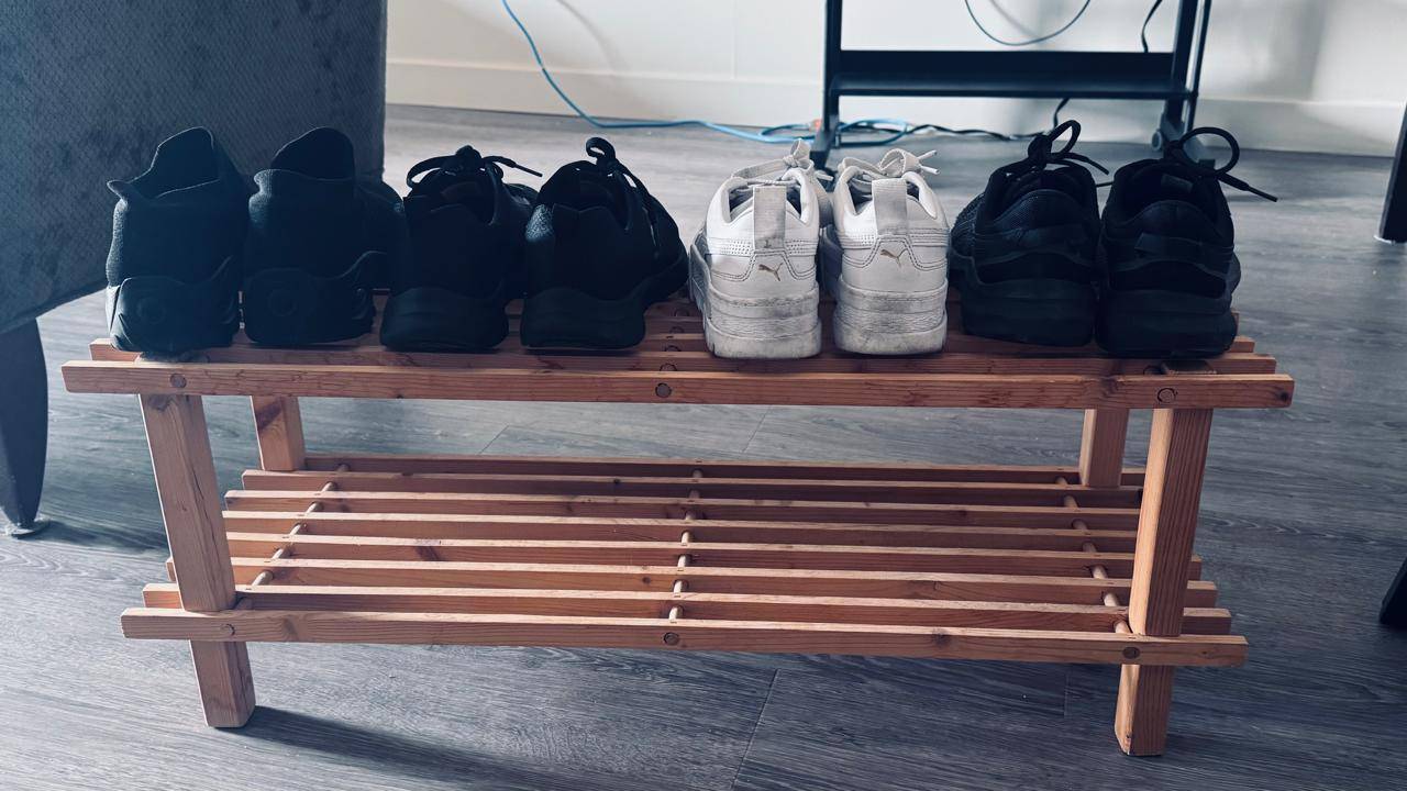 1 Wooden Shoe Rack+ 1 metal shoe rack - photo 3