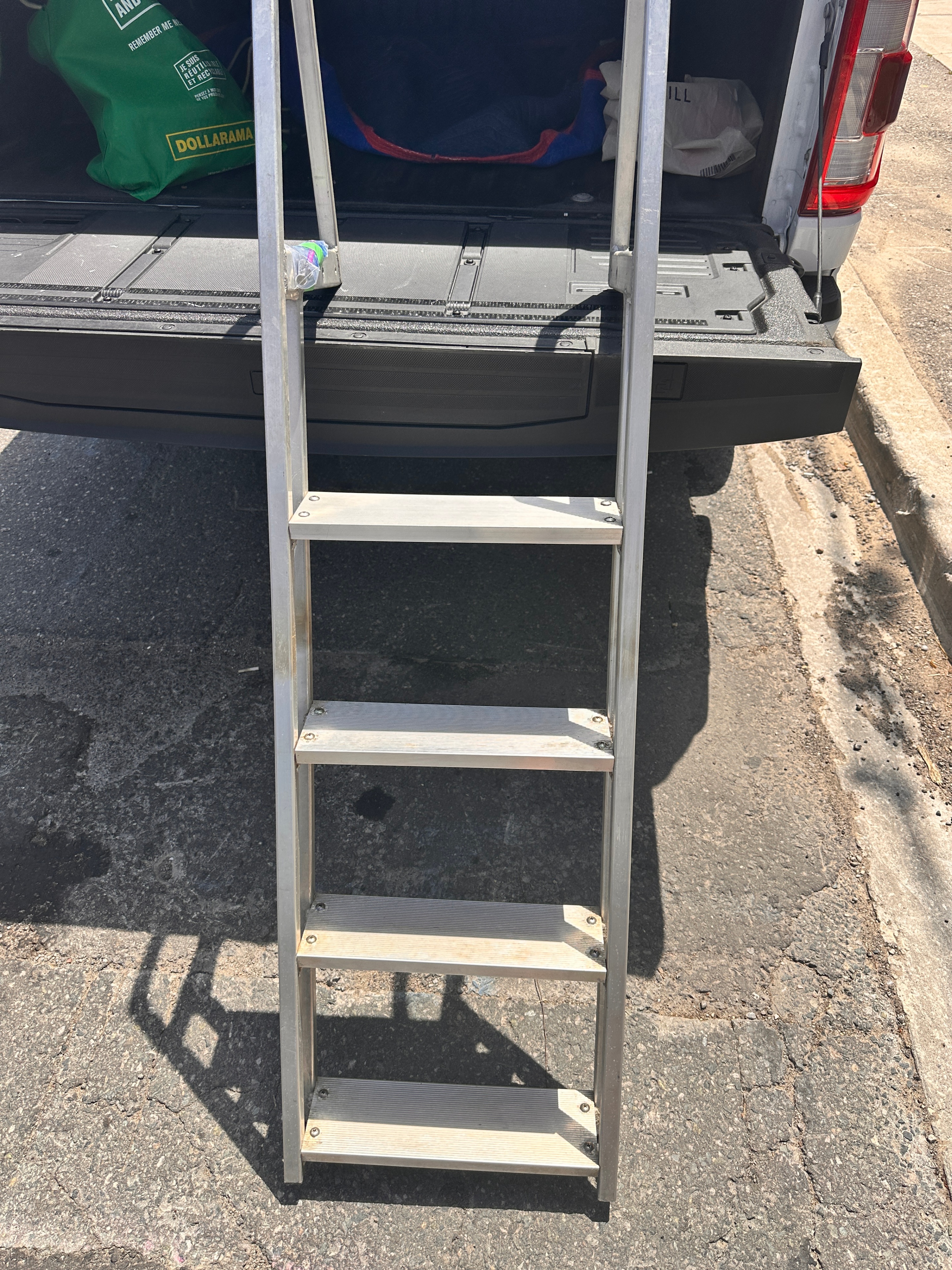 Aluminum 5-Step Dock Ladder / Pontoon Boat Ladder - Heavy Duty - photo 3