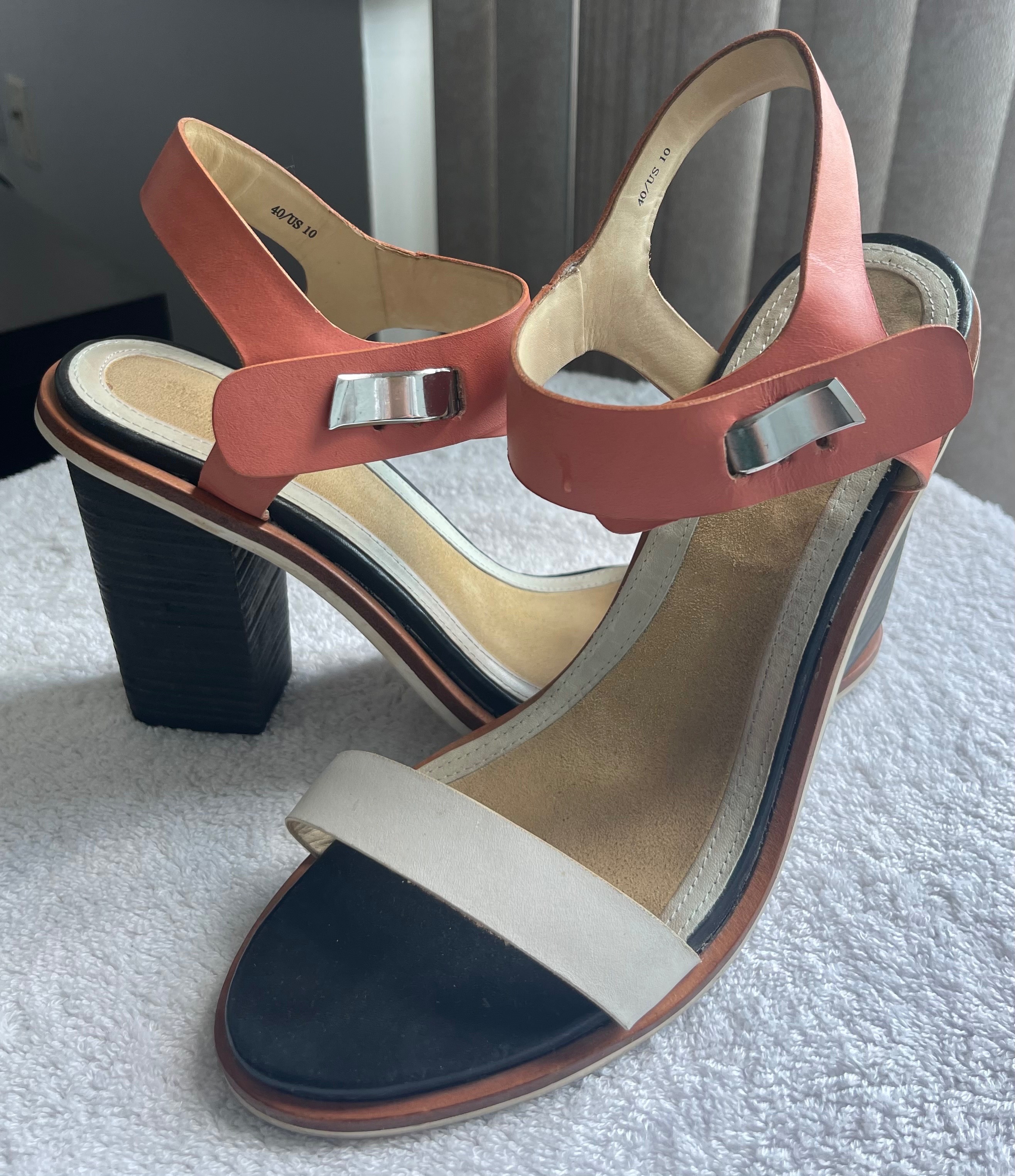 Rag & Bone Colourblock Leather Ankle Strap Block Heels - photo 2