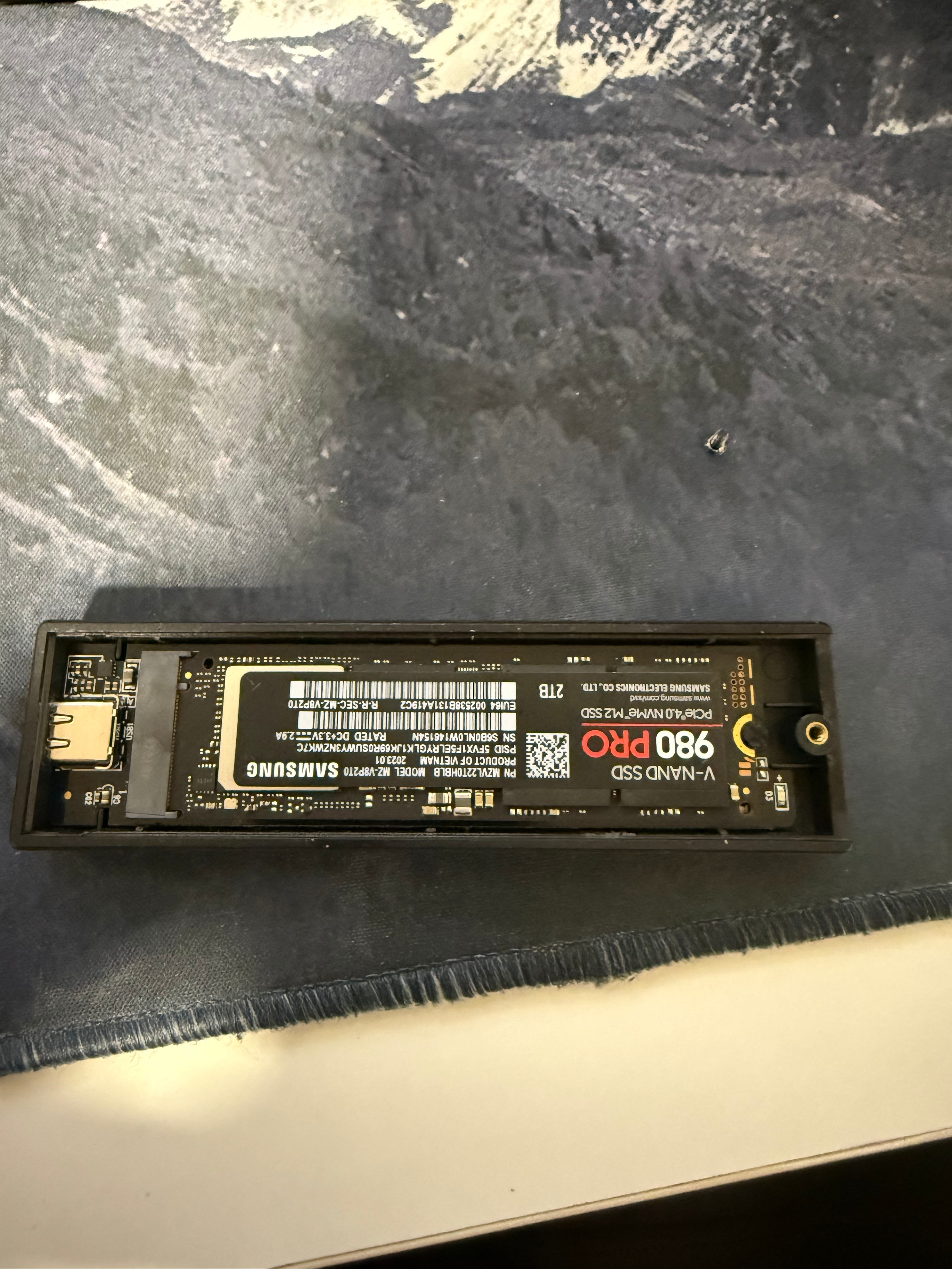 Samsung 980 PRO 2TB NVMe SSD with ORICO M.2 Enclosure - photo 3