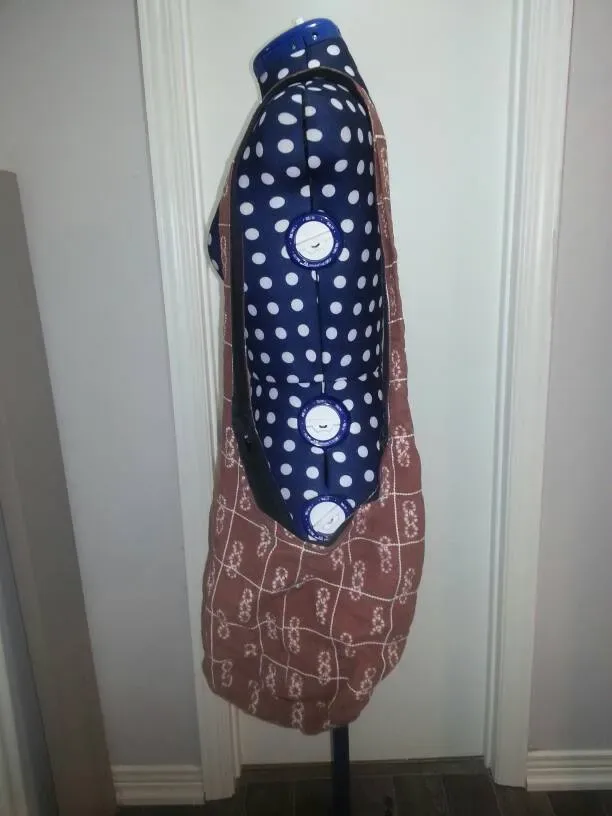 Big Purse/handbag W Zipper On Main Outside Compartment And In...