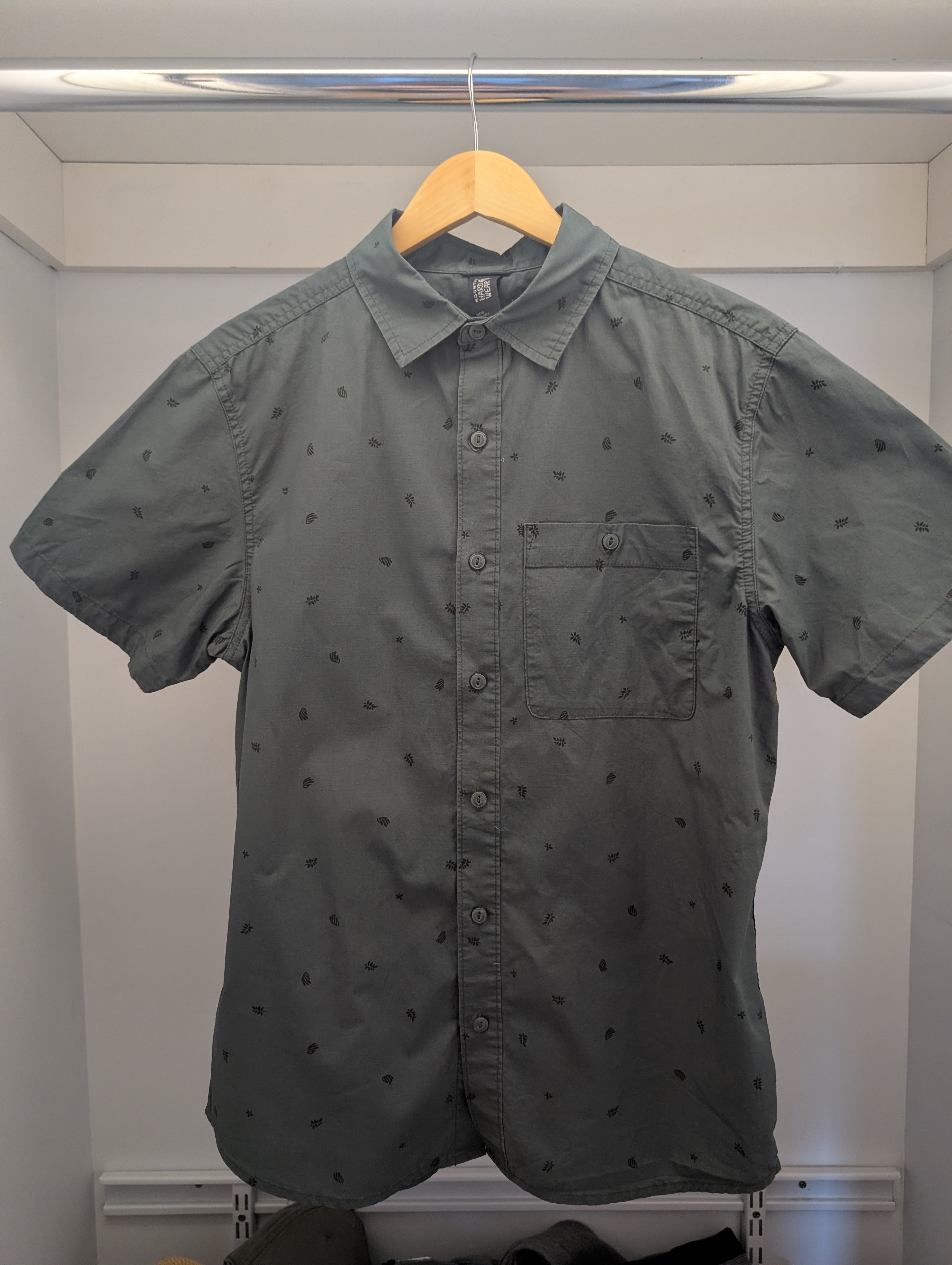 Mountain Hardwear Conness Lake Short Sleeve Shirt (Green) (S)