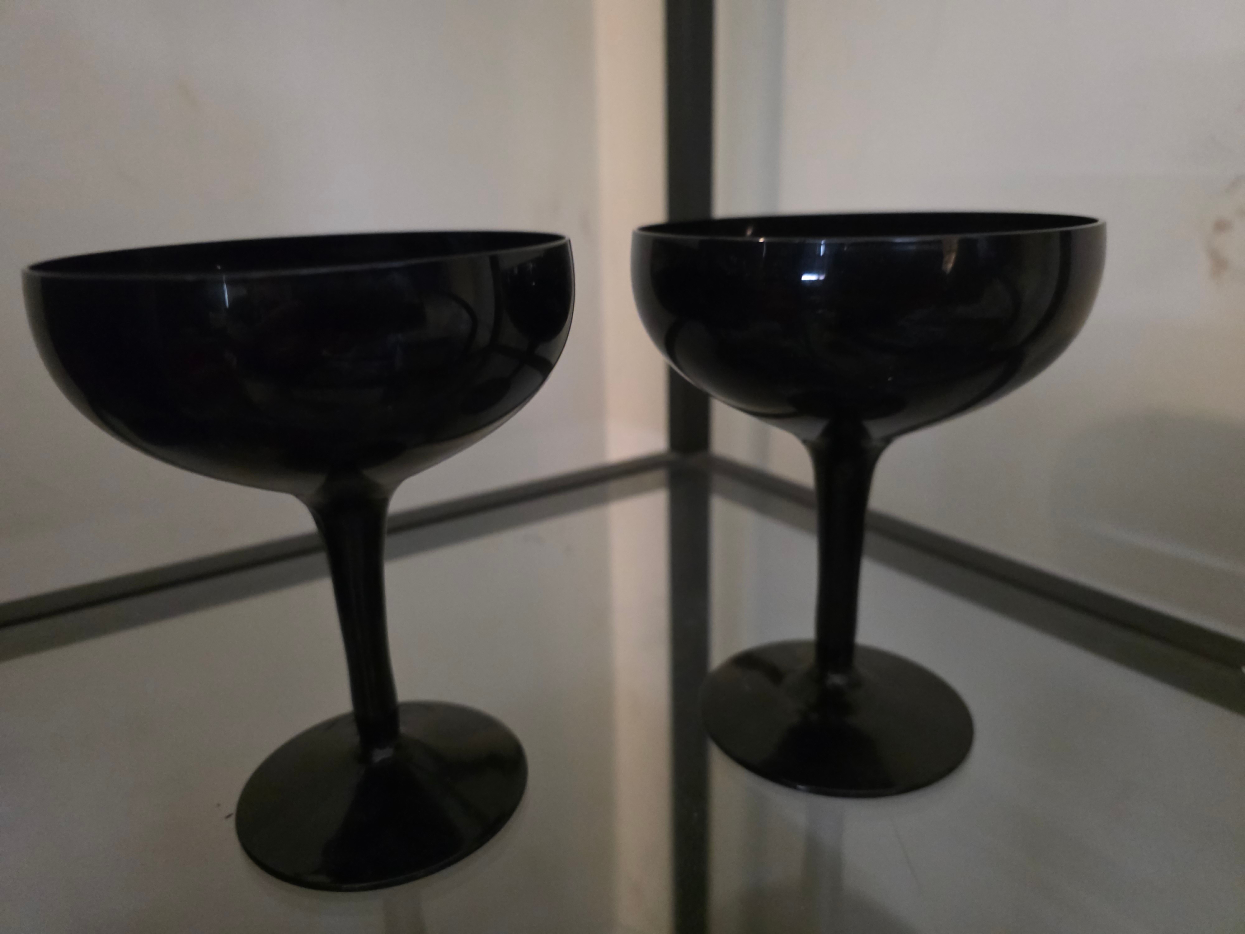 Black Crystal Champagne Glasses