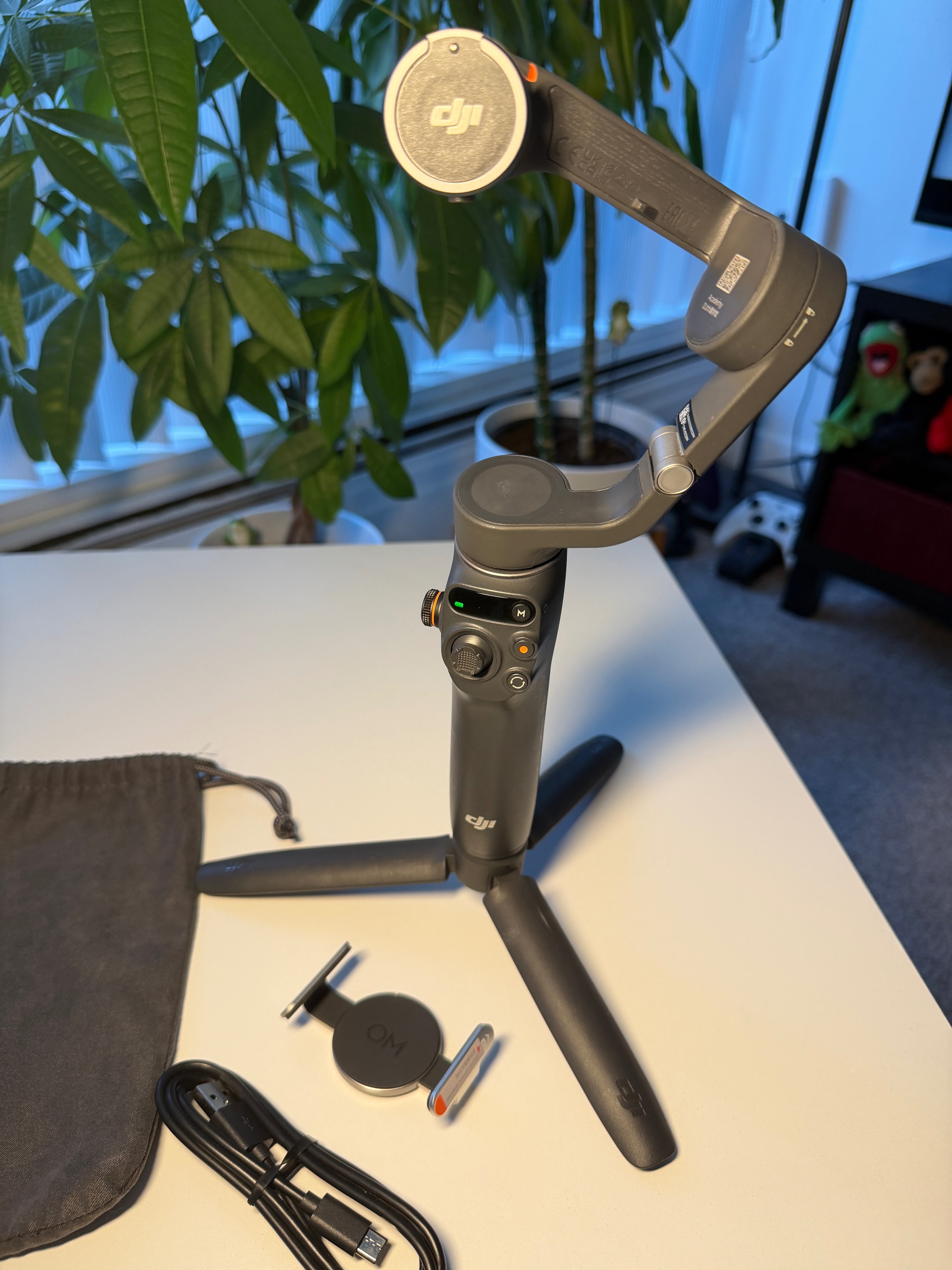 DJI Osmo Mobile 6 Gimbal - photo 3