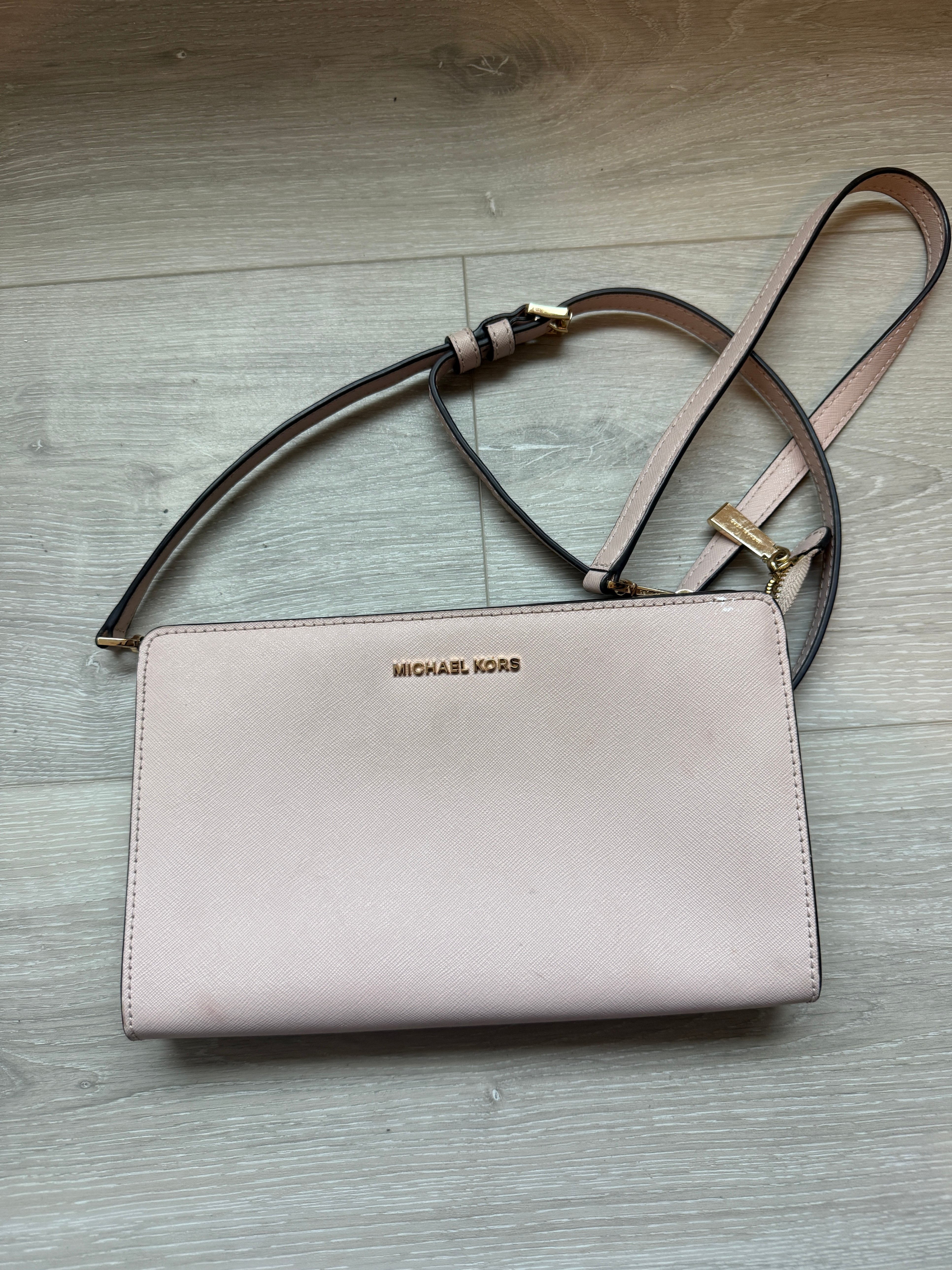 Michael Kors Blush Pink Crossbody Purse