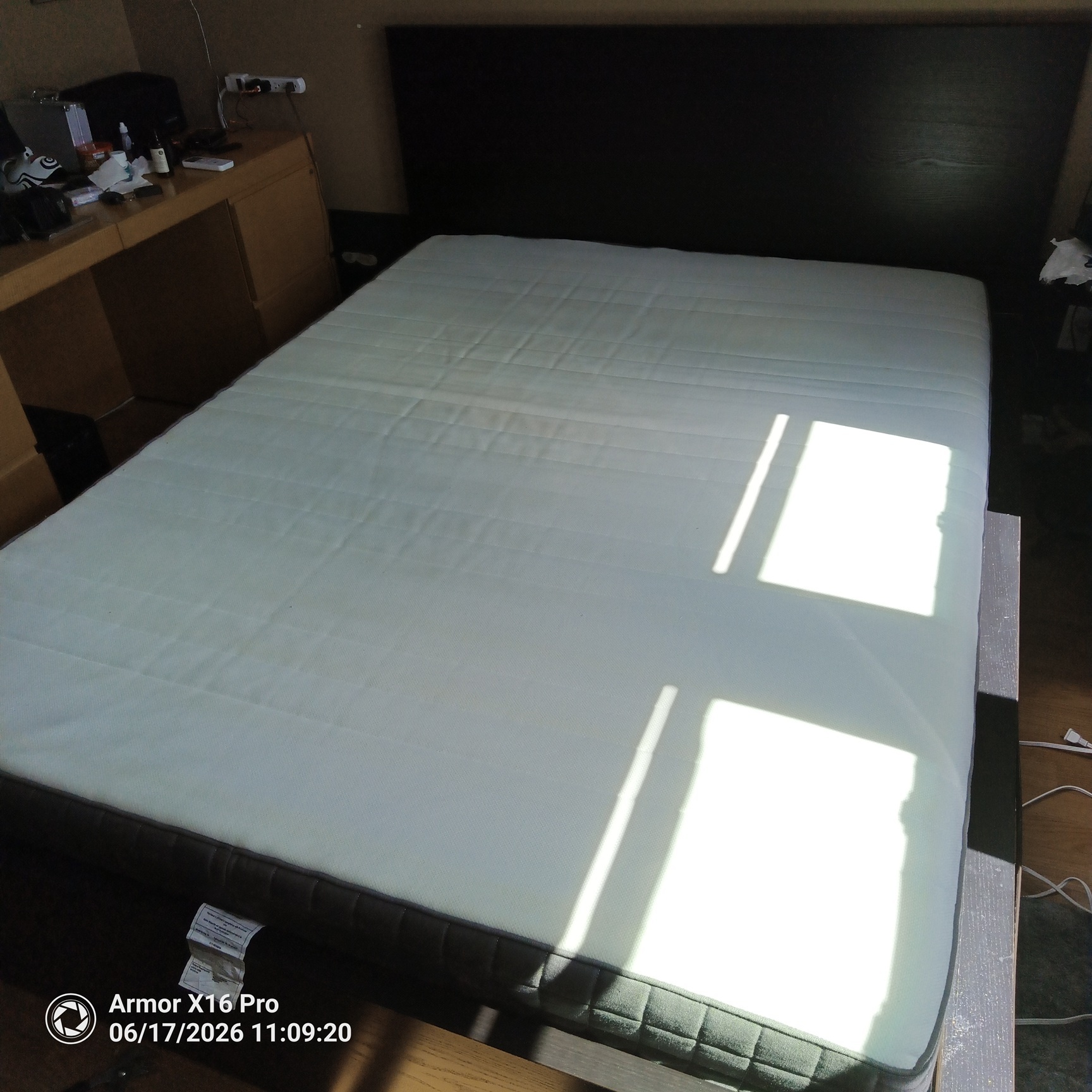 Ikea queen size bed