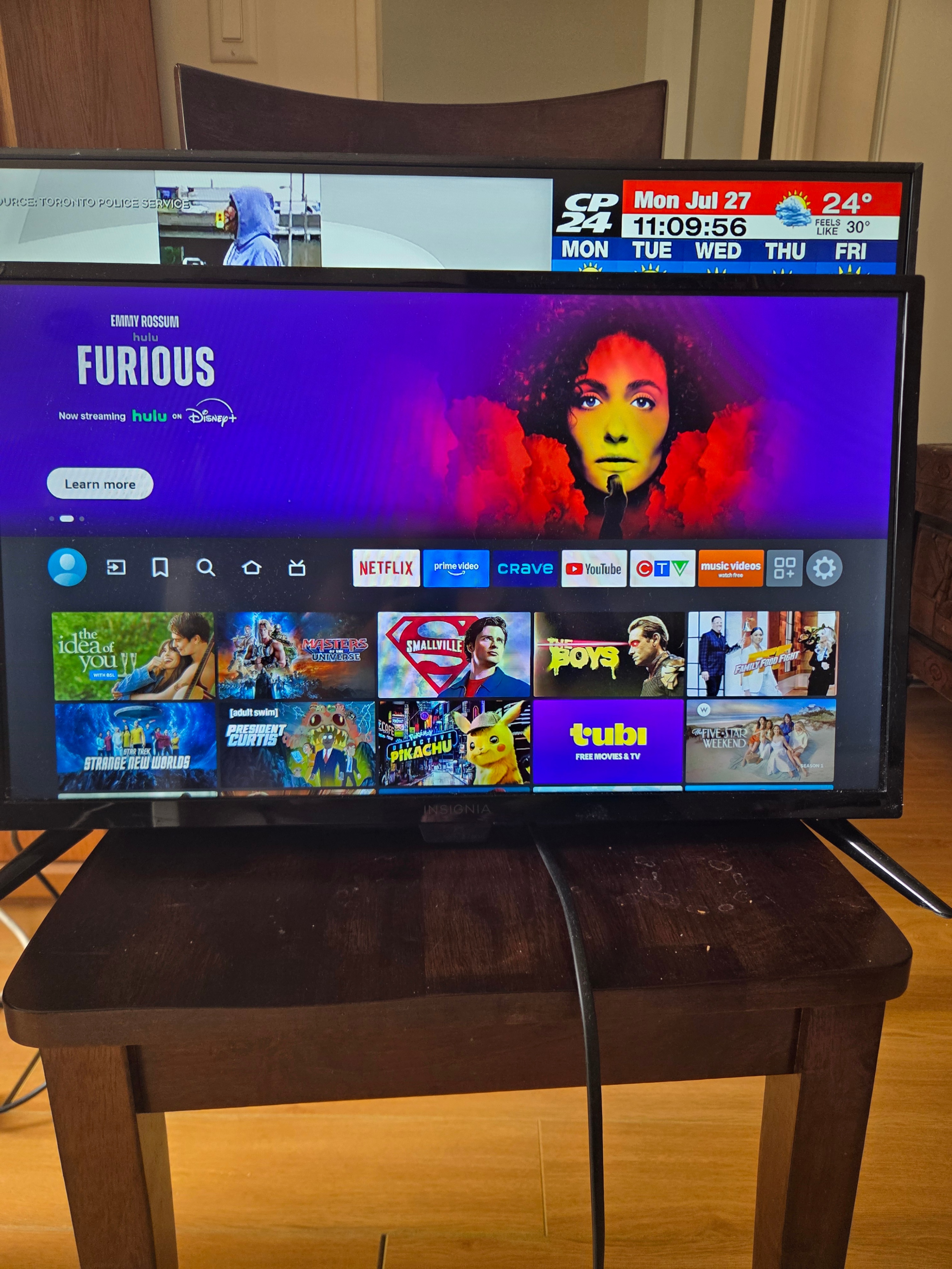 Insignia 24" LED TV – Excellent Condition – Includes Remote
