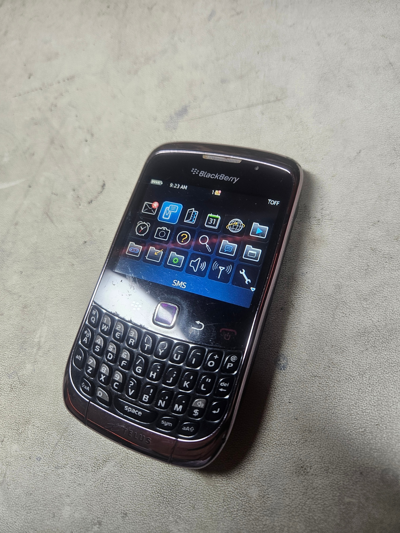 Factory Reset BlackBerry 9300 Curve 3G – Includes USB Cable