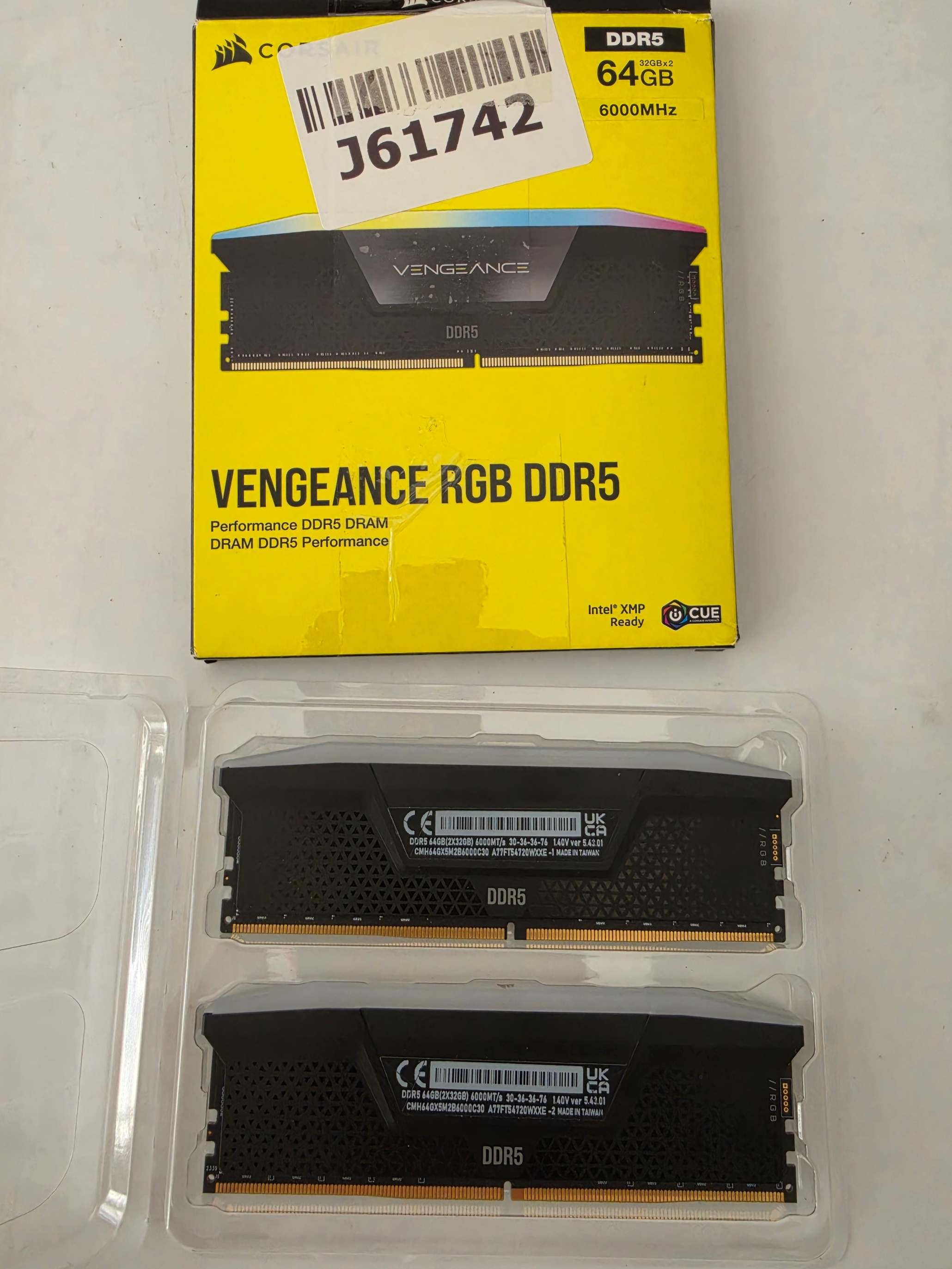 CORSAIR Vengeance RGB DDR5 RAM 64GB (2x32GB) Up to 6400MHz